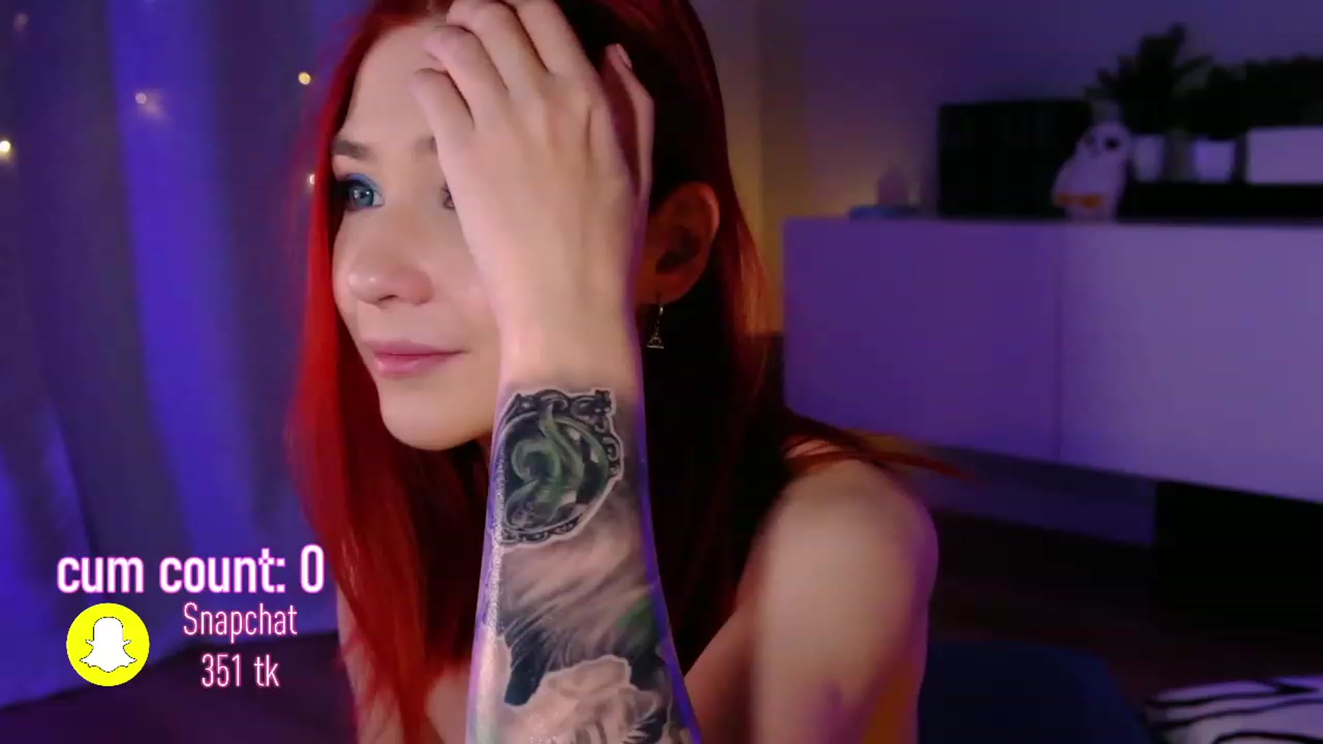 Gallery image thumbnail from JulyRedFox's myfreecams stream on, 01/20/2023, 23:01 image 12 of 20