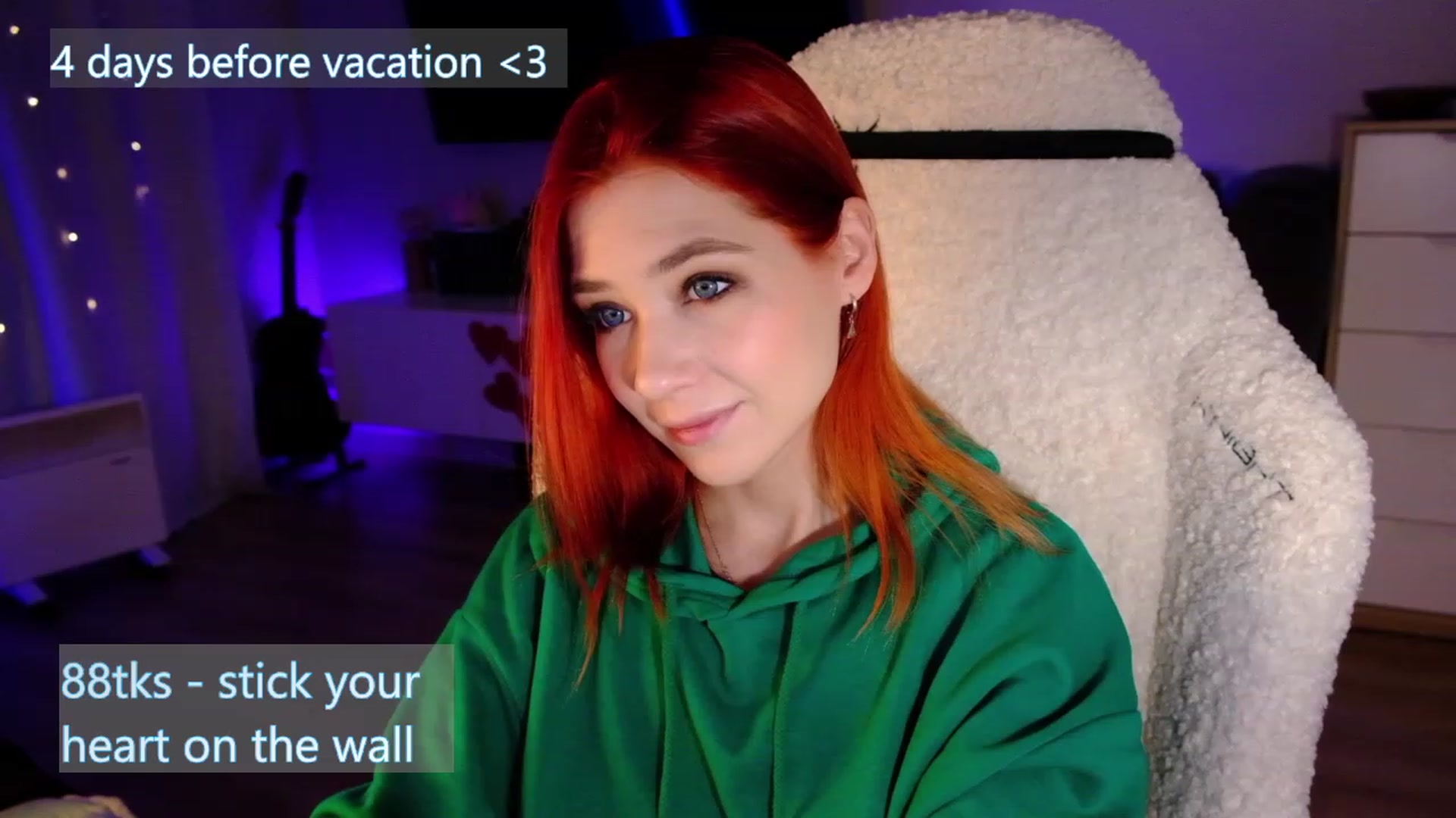 Gallery image thumbnail from JulyRedFox's myfreecams stream on, 02/11/2023, 24:14 image 7 of 20