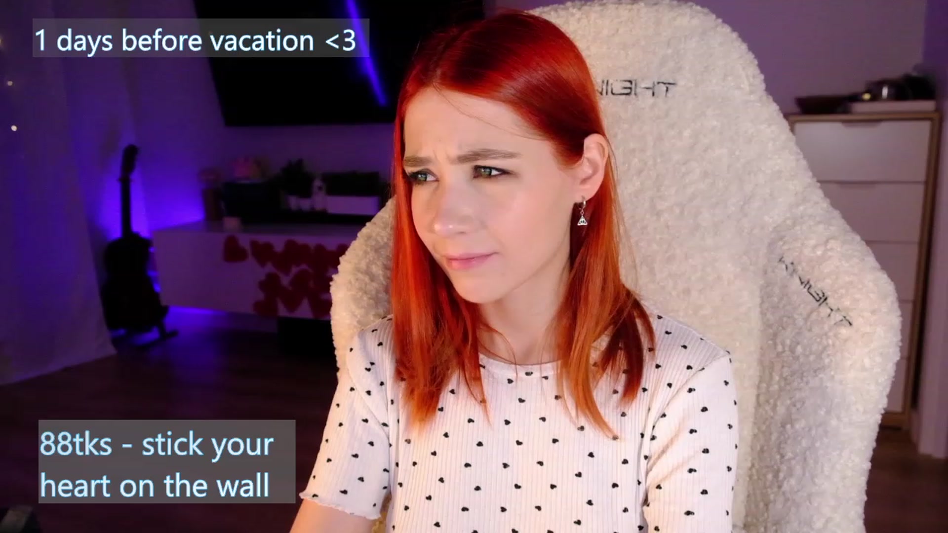 Gallery image thumbnail from JulyRedFox's myfreecams stream on, 02/14/2023, 01:14 image 3 of 20