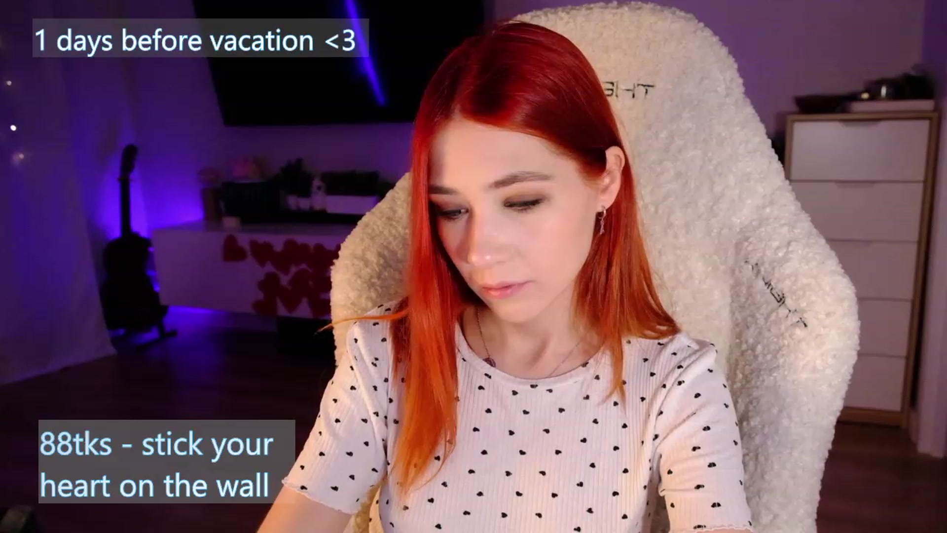 Gallery image thumbnail from JulyRedFox's myfreecams stream on, 02/14/2023, 01:14 image 17 of 20