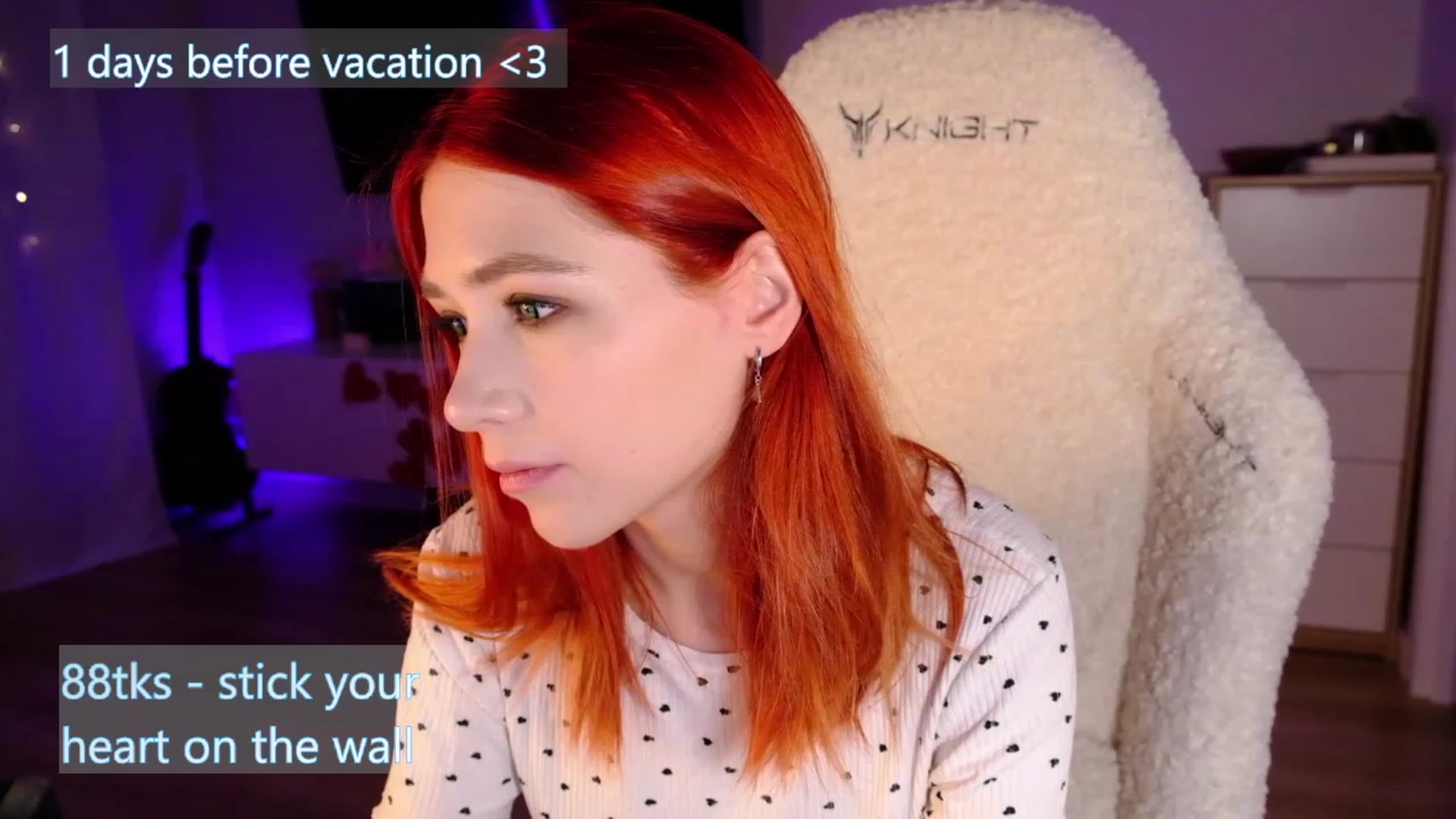Gallery image thumbnail from JulyRedFox's myfreecams stream on, 02/14/2023, 01:14 image 11 of 20