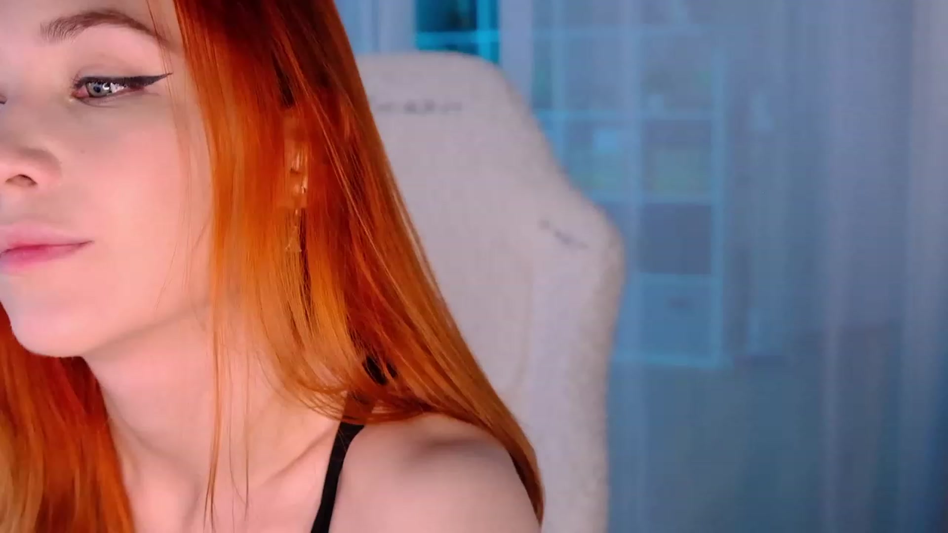 Gallery image thumbnail from JulyRedFox's myfreecams stream on, 06/27/2023, 02:49 image 18 of 20