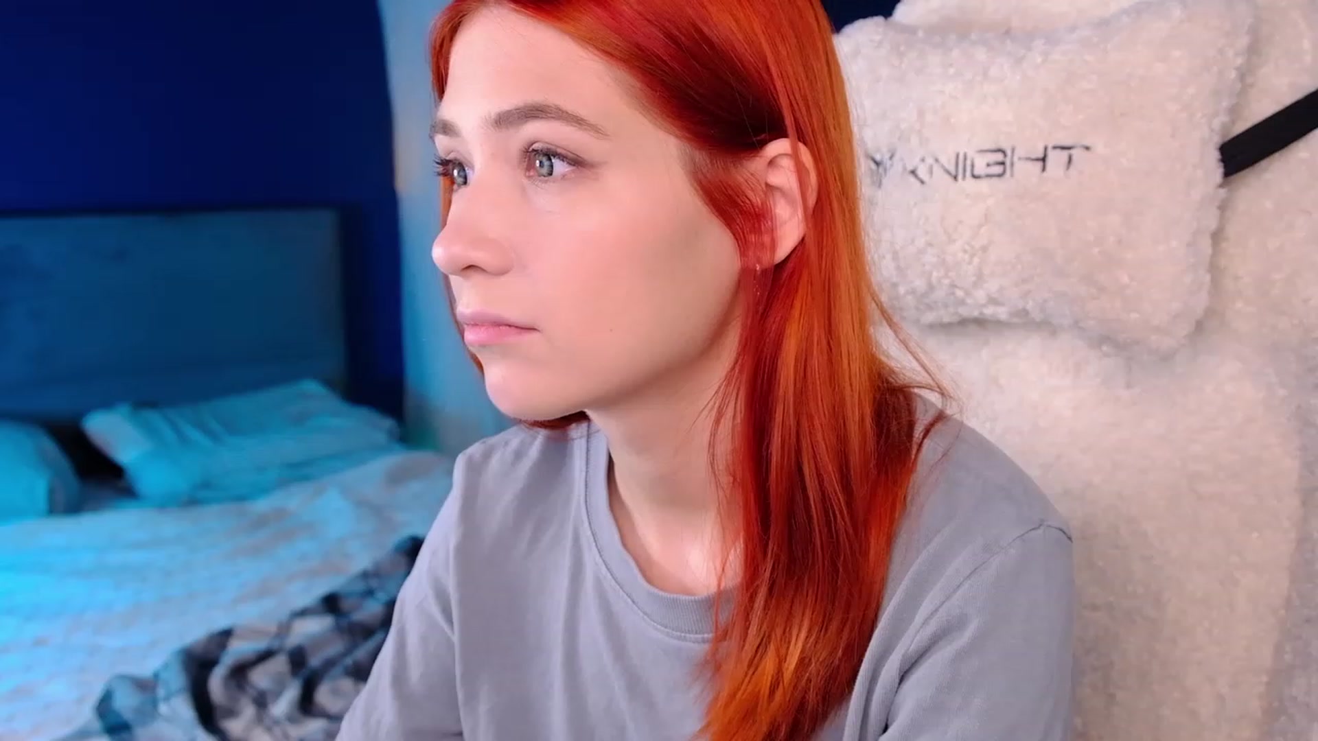 Gallery image thumbnail from JulyRedFox's myfreecams stream on, 08/03/2023, 01:33 image 17 of 20