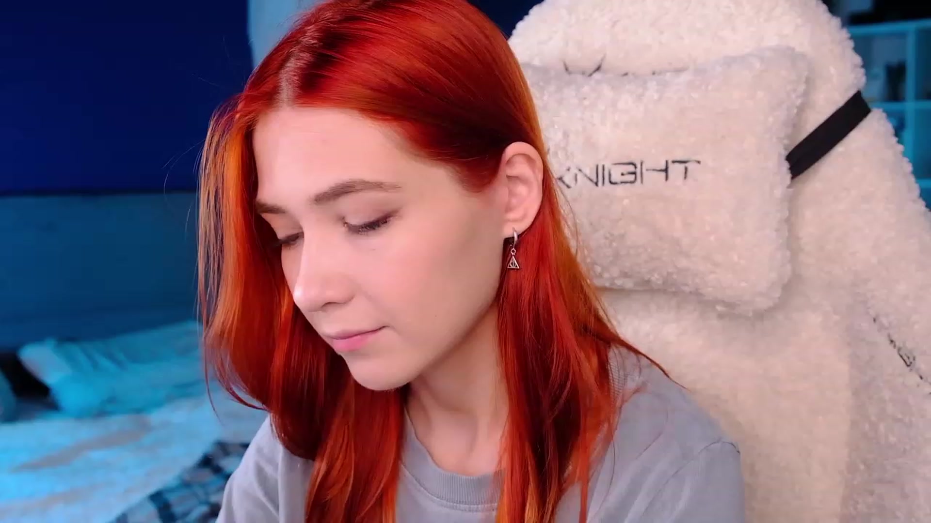 Gallery image thumbnail from JulyRedFox's myfreecams stream on, 08/03/2023, 01:33 image 7 of 20
