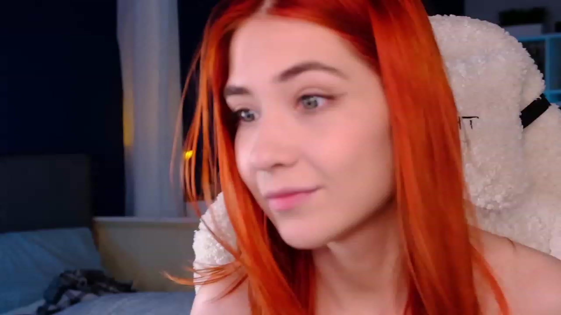Gallery image thumbnail from JulyRedFox's myfreecams stream on, 08/05/2023, 02:15 image 12 of 20