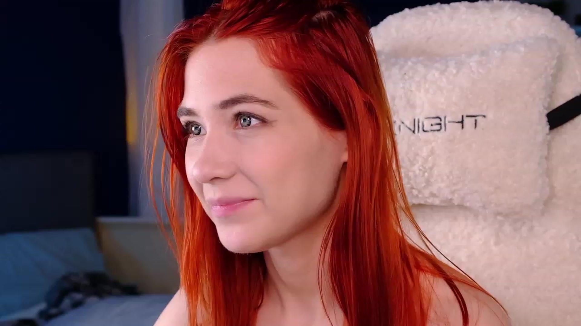 Gallery image thumbnail from JulyRedFox's myfreecams stream on, 08/05/2023, 02:15 image 16 of 20