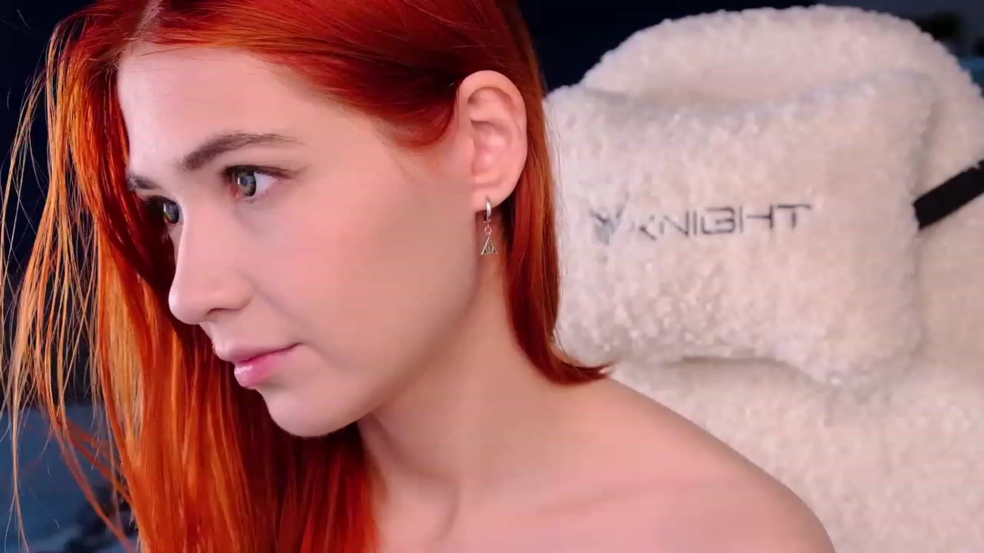 Gallery image thumbnail from JulyRedFox's myfreecams stream on, 08/05/2023, 02:15 image 13 of 20