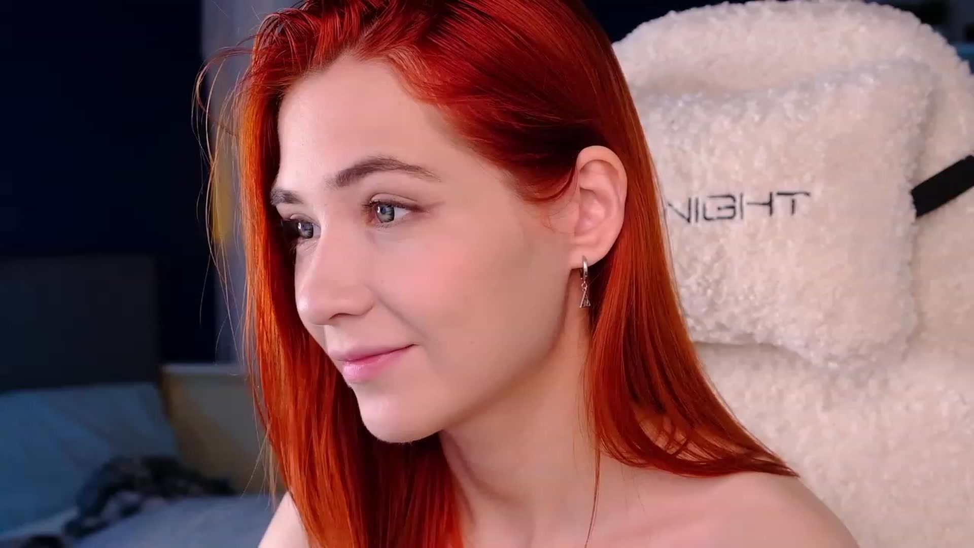 Gallery image thumbnail from JulyRedFox's myfreecams stream on, 08/05/2023, 02:15 image 18 of 20