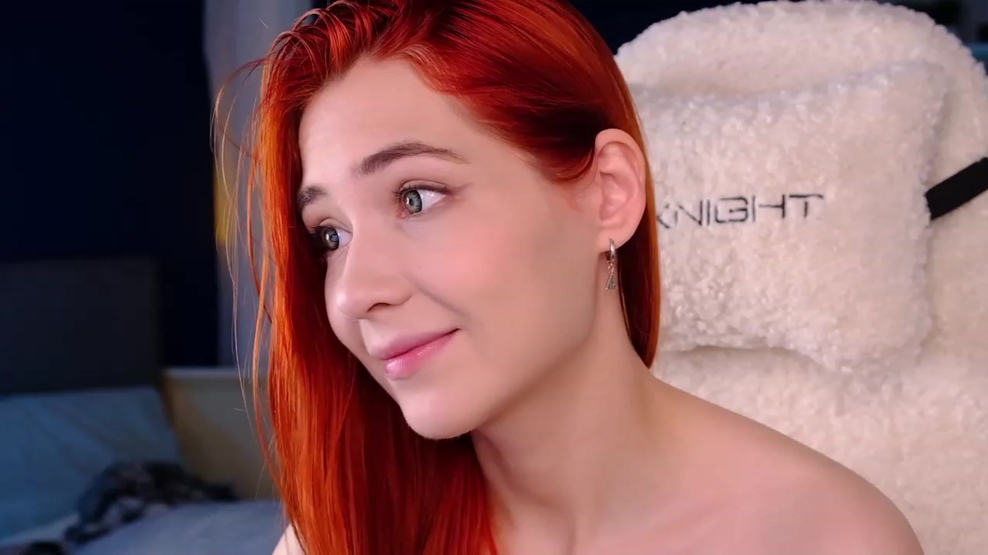 Gallery image thumbnail from JulyRedFox's myfreecams stream on, 08/05/2023, 02:15 image 19 of 20
