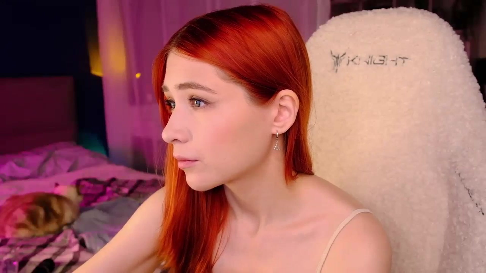 Gallery image thumbnail from JulyRedFox's myfreecams stream on, 08/23/2023, 02:15 image 14 of 20