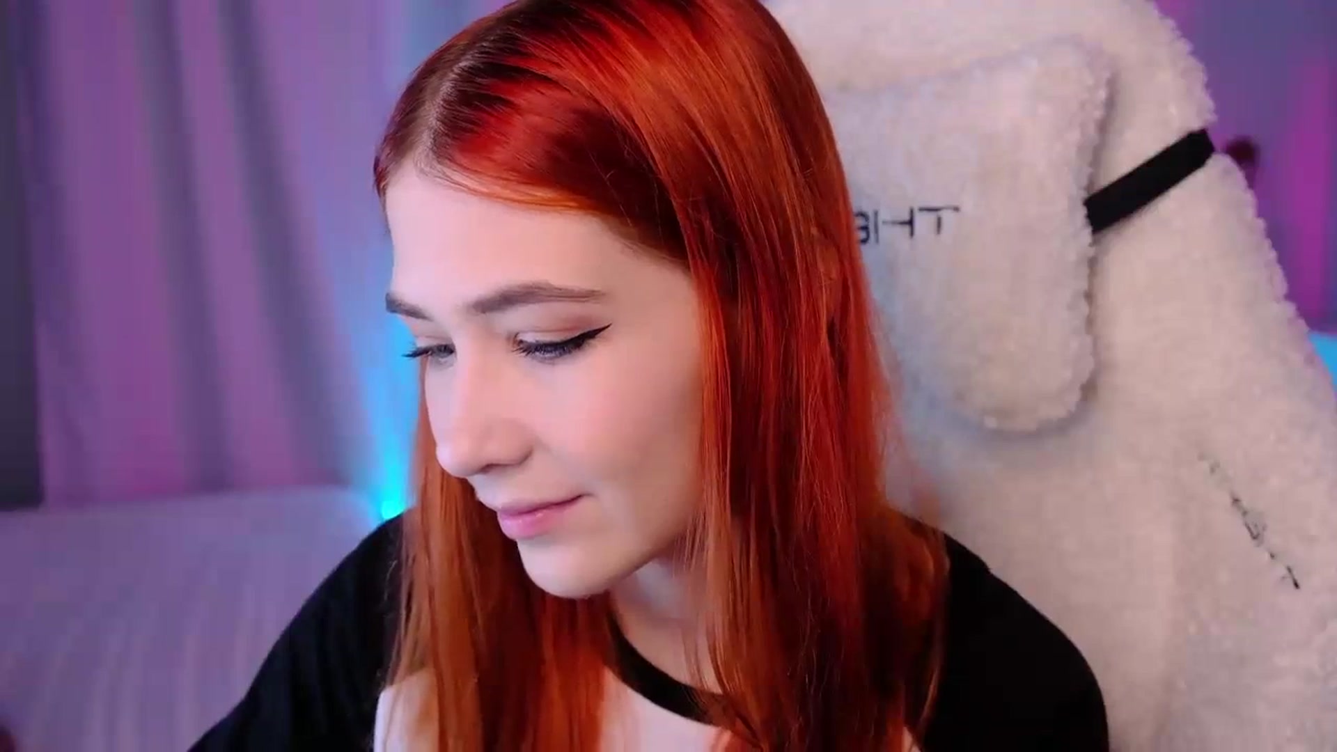Gallery image thumbnail from JulyRedFox's myfreecams stream on, 09/02/2023, 23:48 image 7 of 20