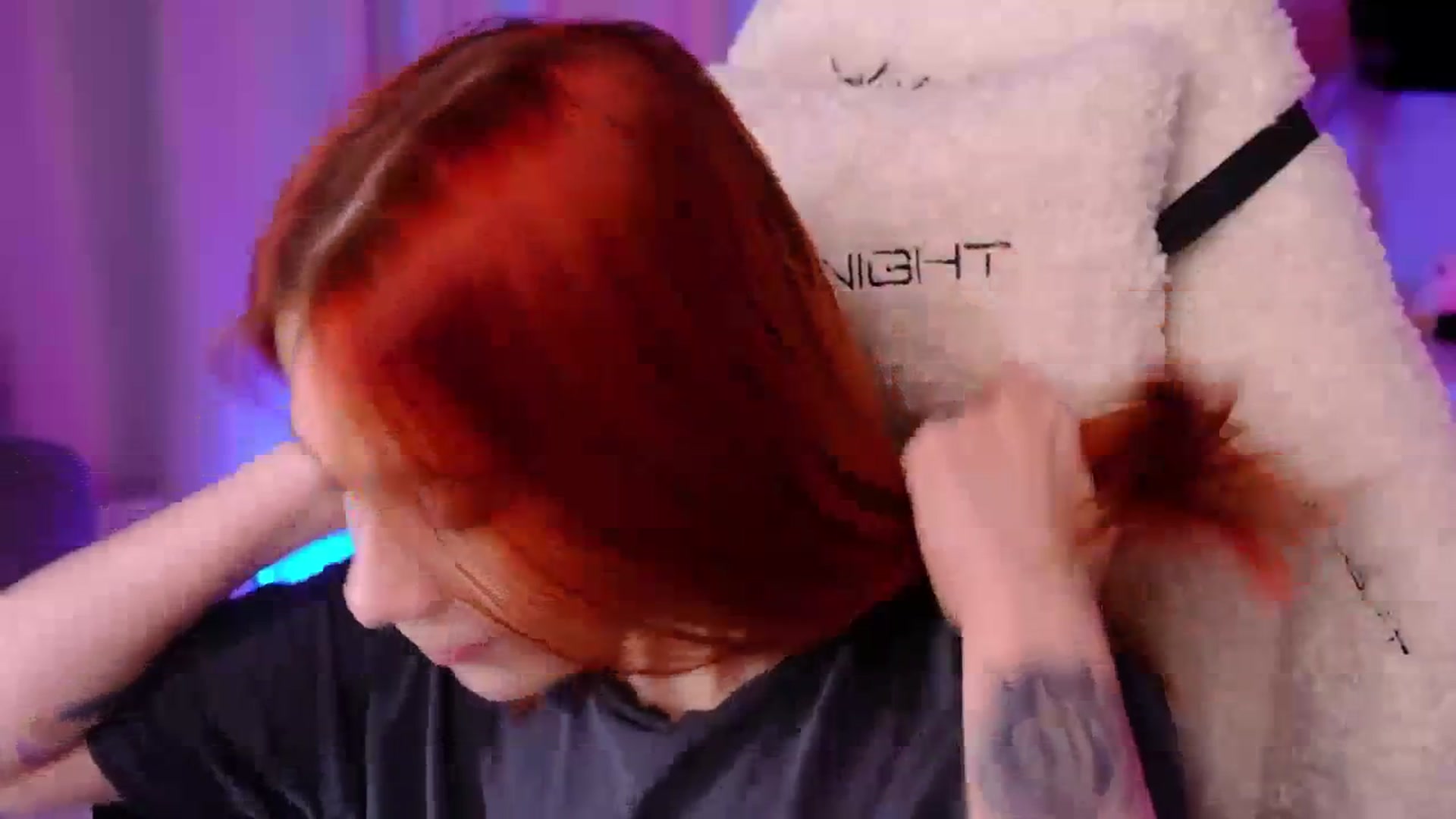 Gallery image thumbnail from JulyRedFox's myfreecams stream on, 09/07/2023, 01:42 image 13 of 20