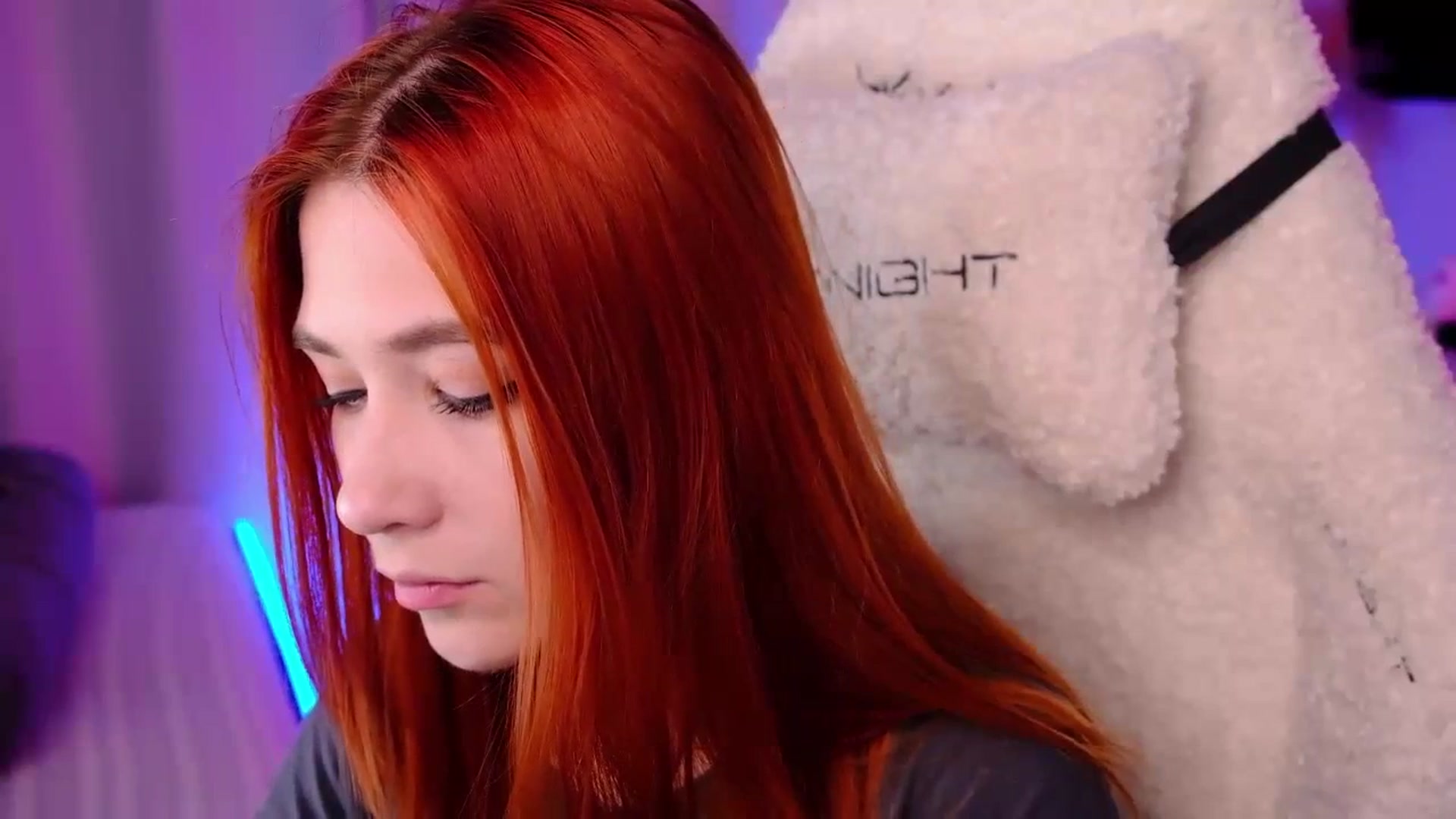 Gallery image thumbnail from JulyRedFox's myfreecams stream on, 09/07/2023, 01:42 image 6 of 20