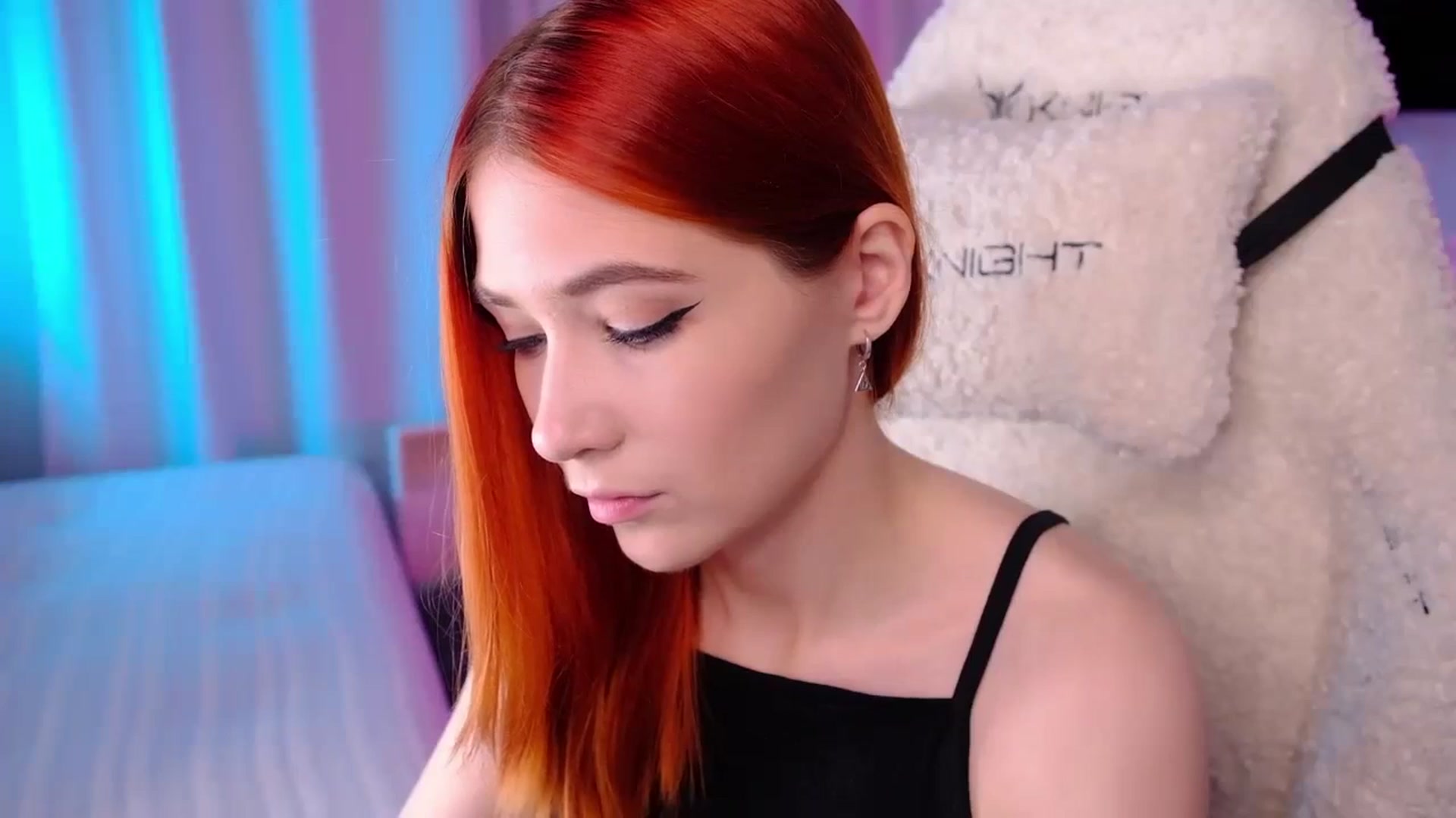 Gallery image thumbnail from JulyRedFox's myfreecams stream on, 09/10/2023, 01:21 image 5 of 20