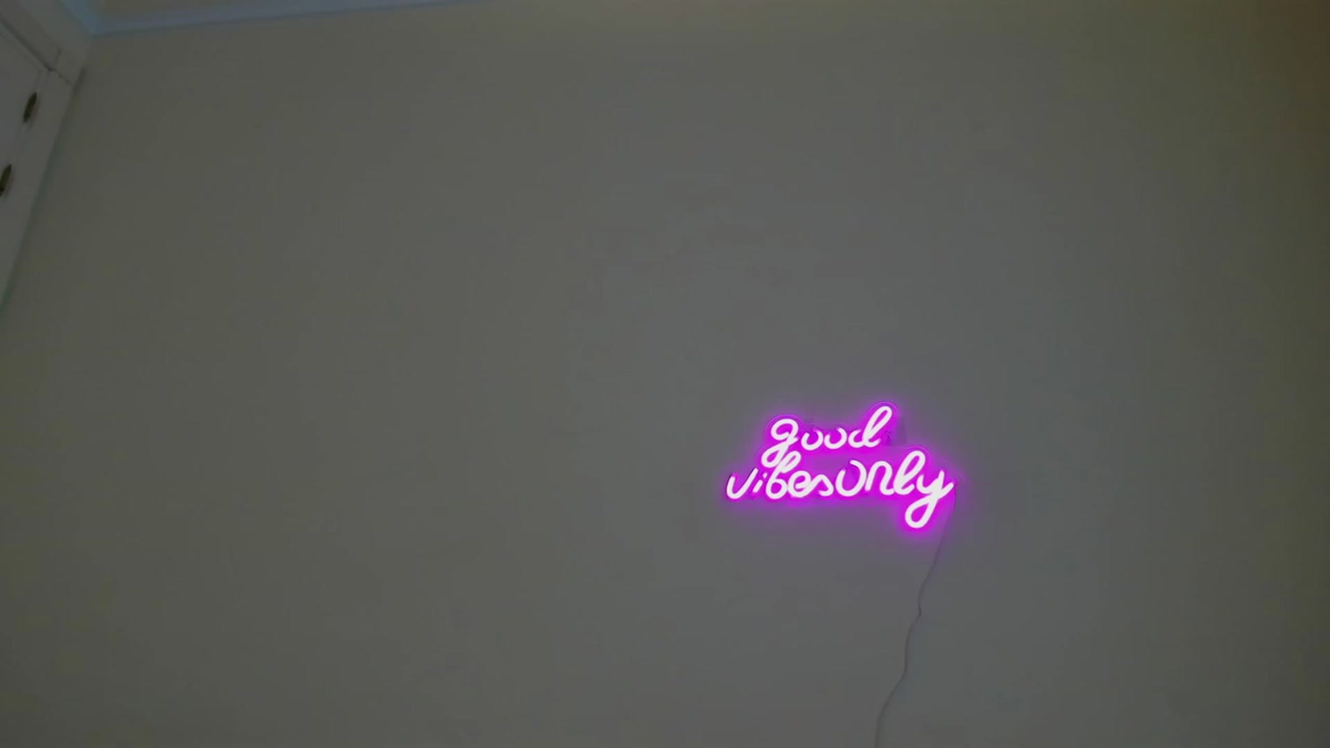 Gallery image thumbnail from July_foxy's myfreecams stream on, 01/03/2024, 12:19 image 5 of 20