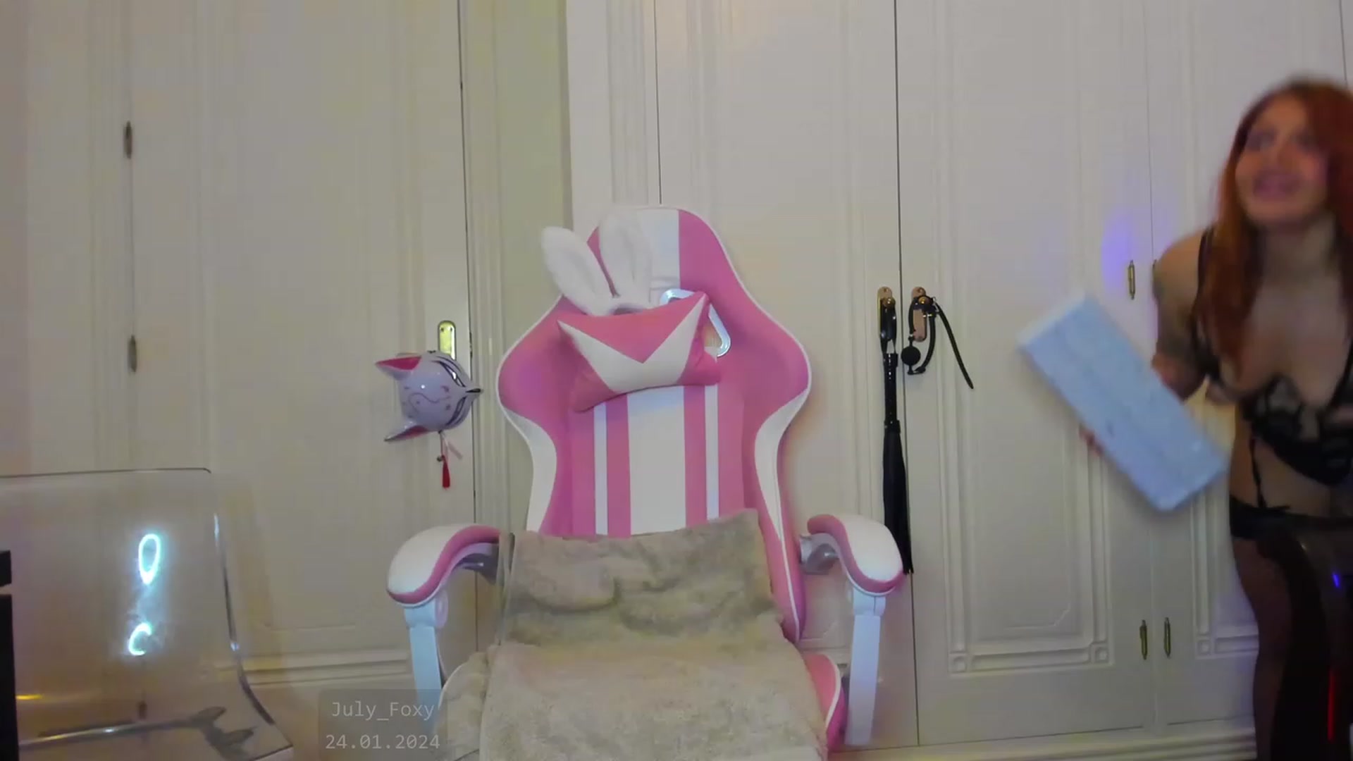 Gallery image thumbnail from July_foxy's myfreecams stream on, 01/24/2024, 10:34 image 15 of 20