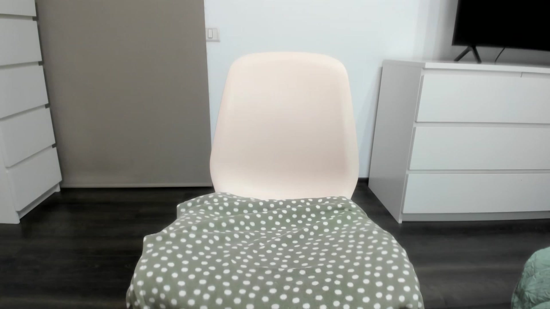 Gallery image thumbnail from JulyaWild's myfreecams stream on, 01/27/2023, 23:12 image 12 of 20