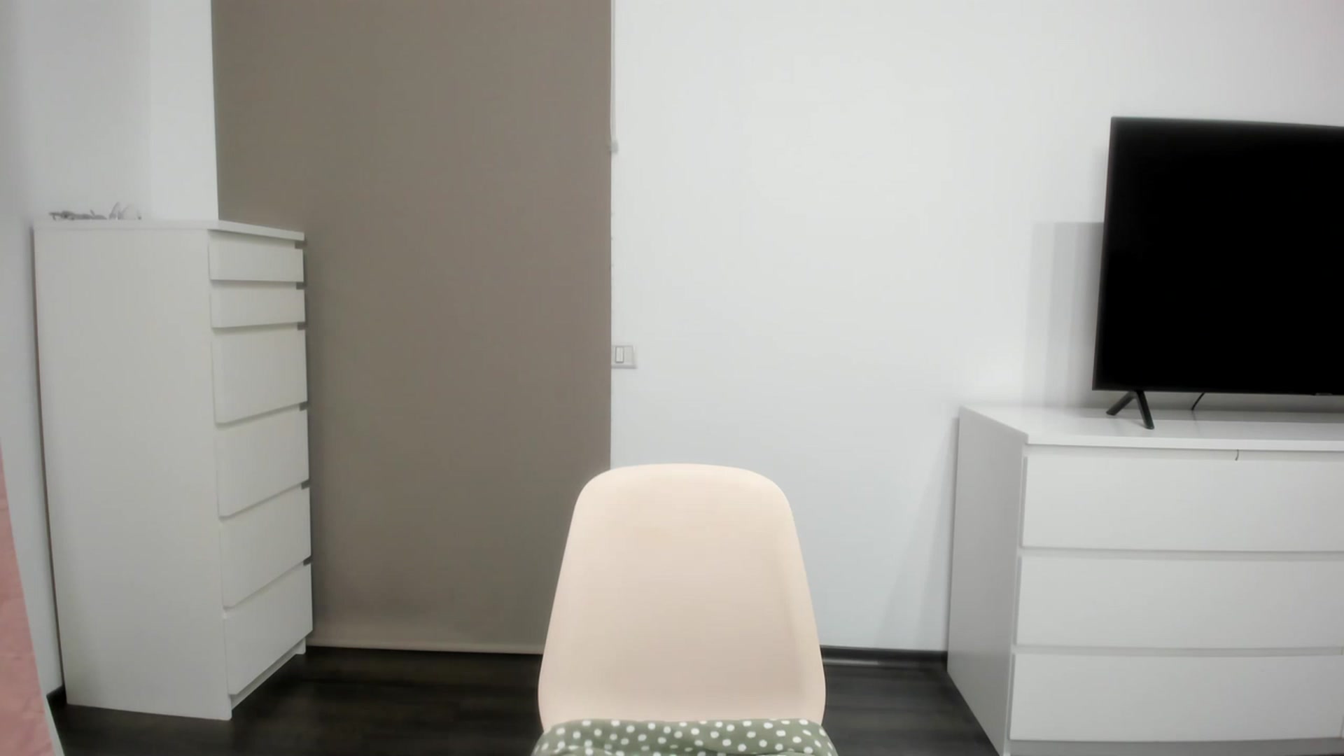 Gallery image thumbnail from JulyaWild's myfreecams stream on, 02/15/2023, 18:01 image 1 of 20
