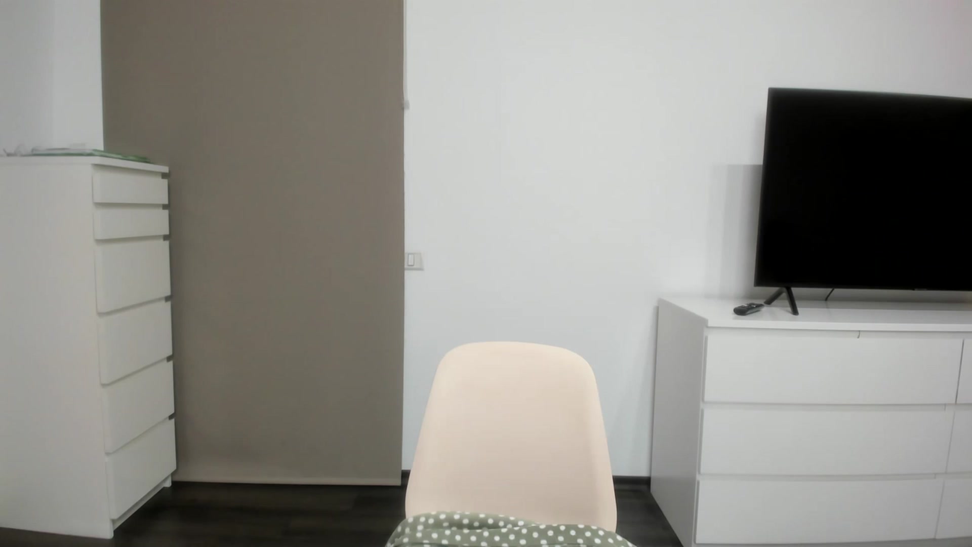 Gallery image thumbnail from JulyaWild's myfreecams stream on, 02/18/2023, 21:10 image 3 of 20
