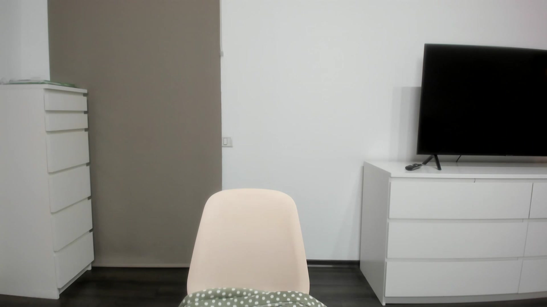 Gallery image thumbnail from JulyaWild's myfreecams stream on, 02/18/2023, 21:10 image 11 of 20