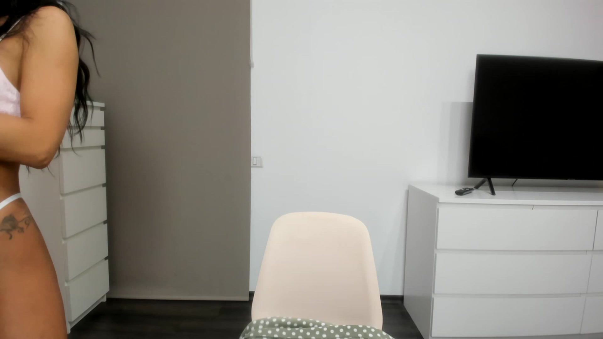 Gallery image thumbnail from JulyaWild's myfreecams stream on, 02/18/2023, 21:10 image 4 of 20