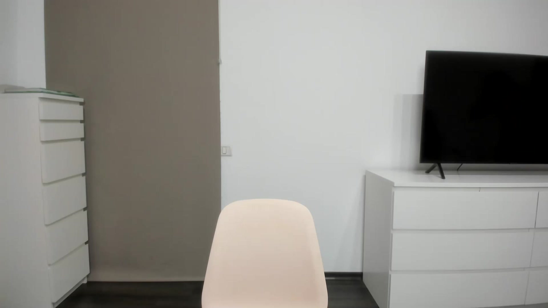Gallery image thumbnail from JulyaWild's myfreecams stream on, 03/04/2023, 20:43 image 9 of 20