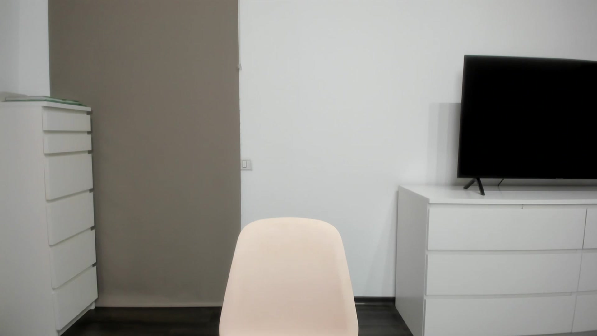 Gallery image thumbnail from JulyaWild's myfreecams stream on, 03/04/2023, 20:43 image 2 of 20