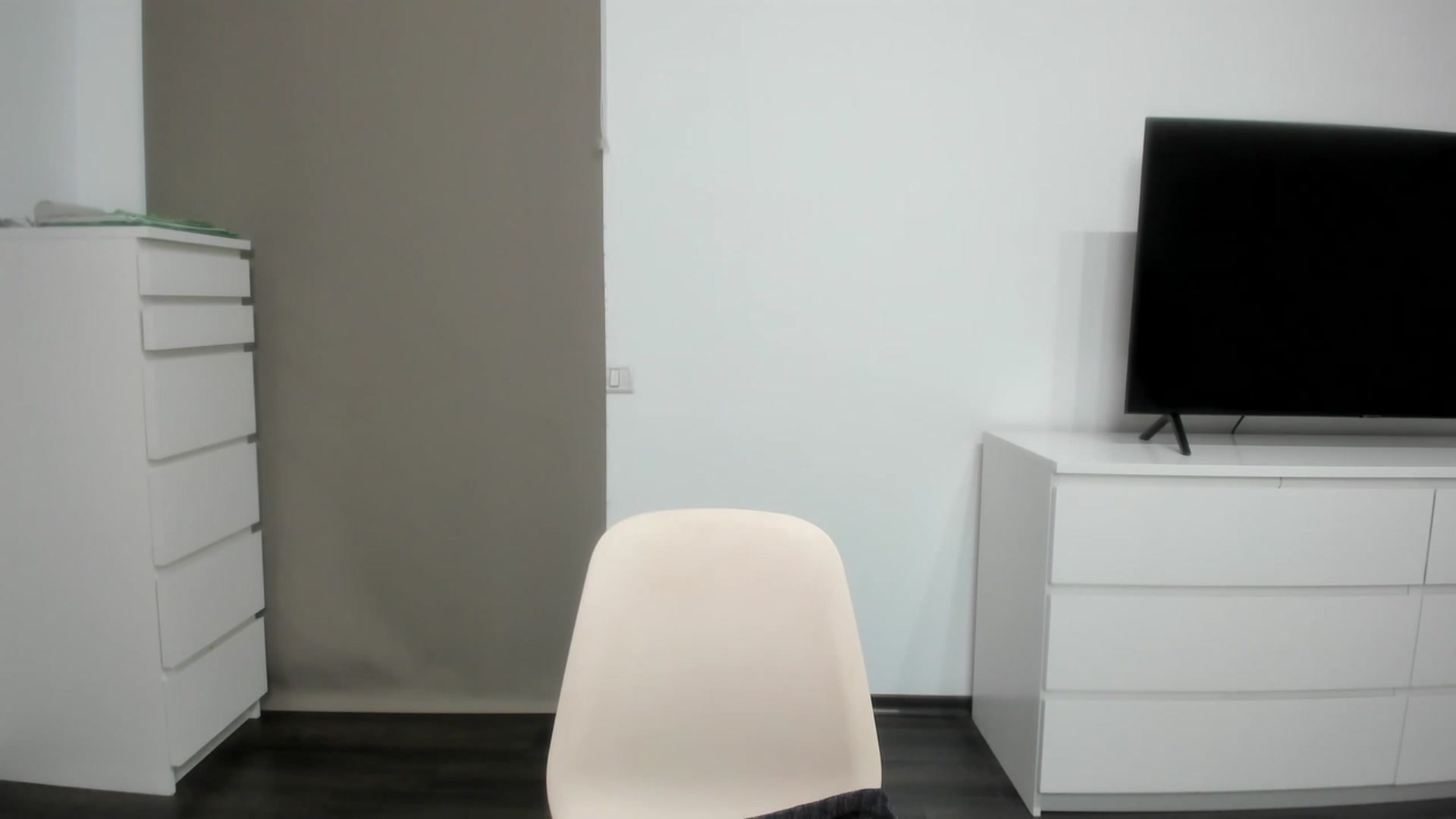 Gallery image thumbnail from JulyaWild's myfreecams stream on, 03/19/2023, 19:46 image 4 of 20