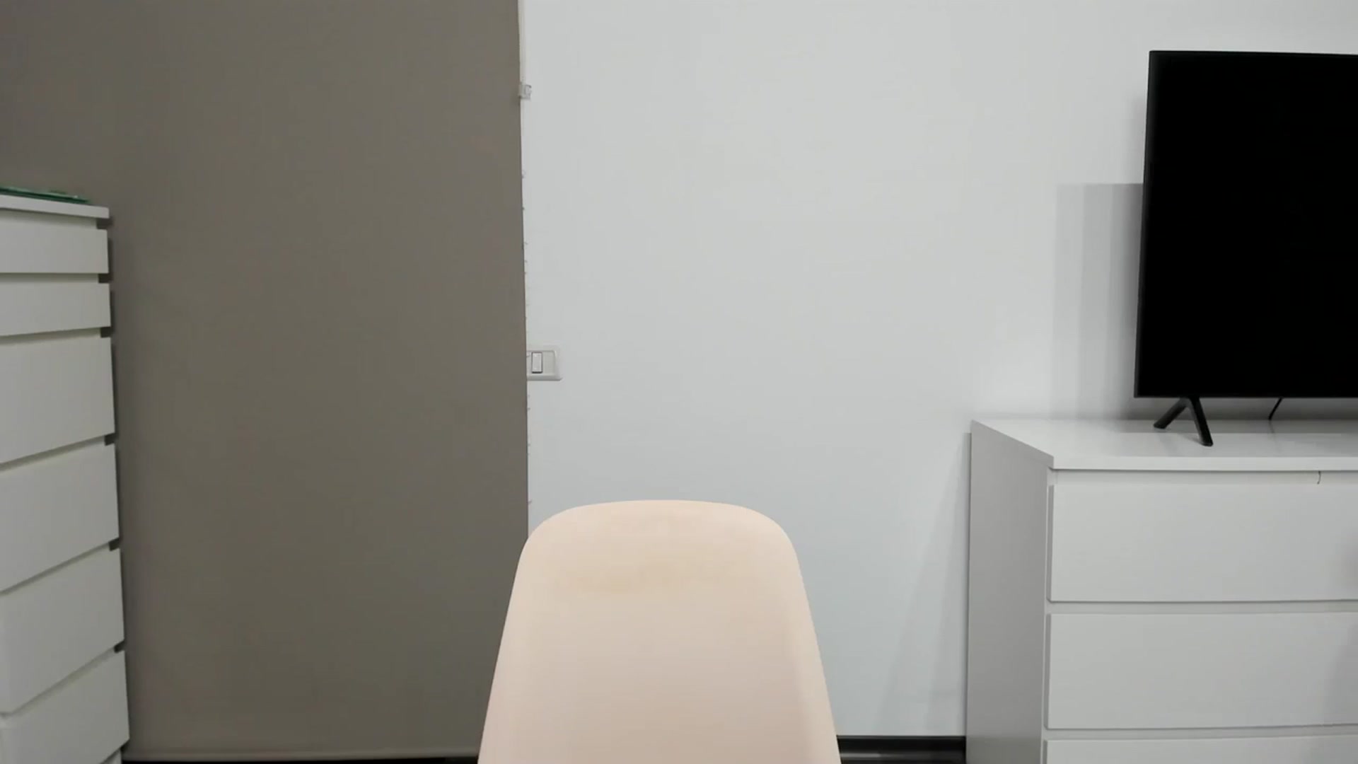 Gallery image thumbnail from JulyaWild's myfreecams stream on, 10/13/2023, 18:59 image 18 of 20