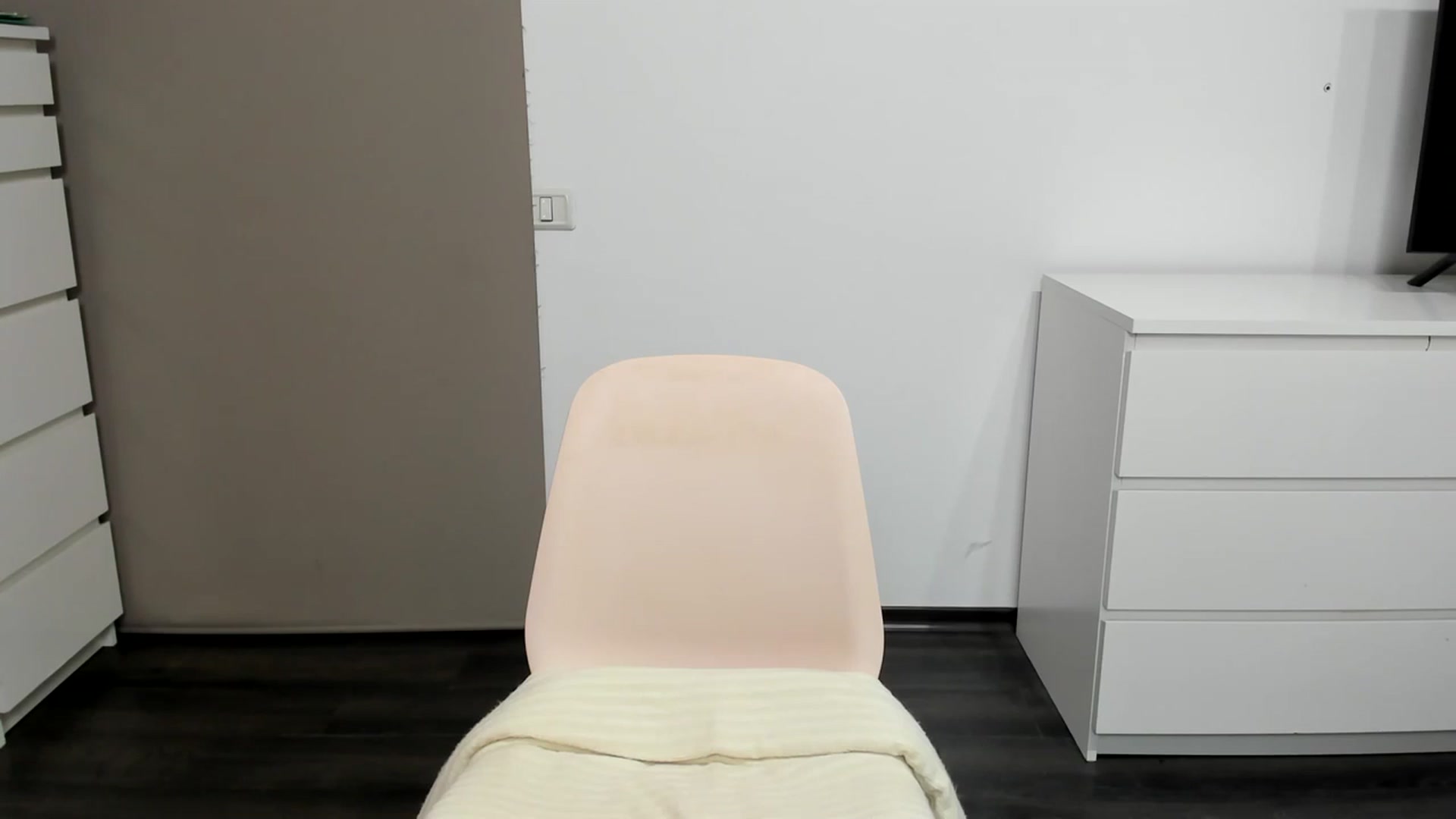 Gallery image thumbnail from JulyaWild's myfreecams stream on, 11/12/2023, 18:54 image 7 of 20