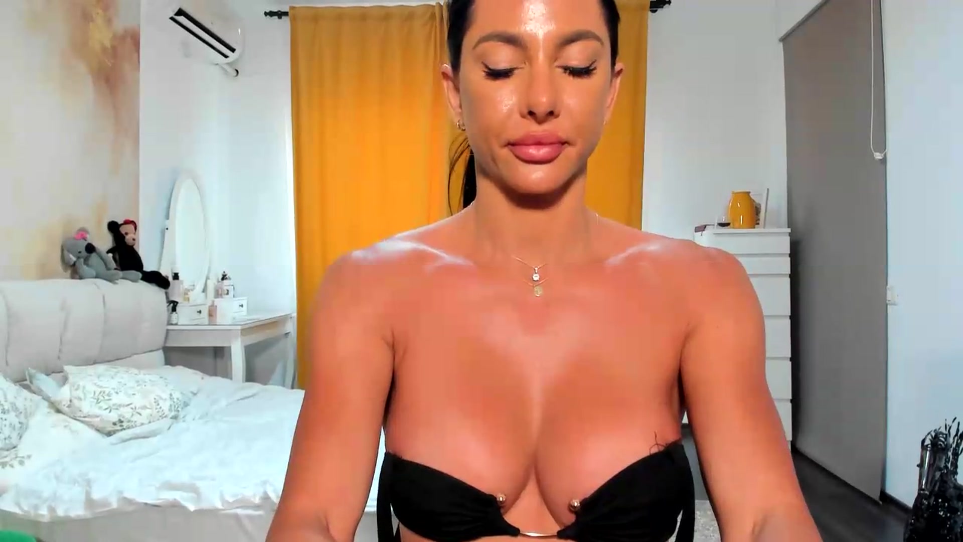 Gallery image thumbnail from JulyaWild's myfreecams stream on, 06/26/2026, 16:54 image 20 of 20