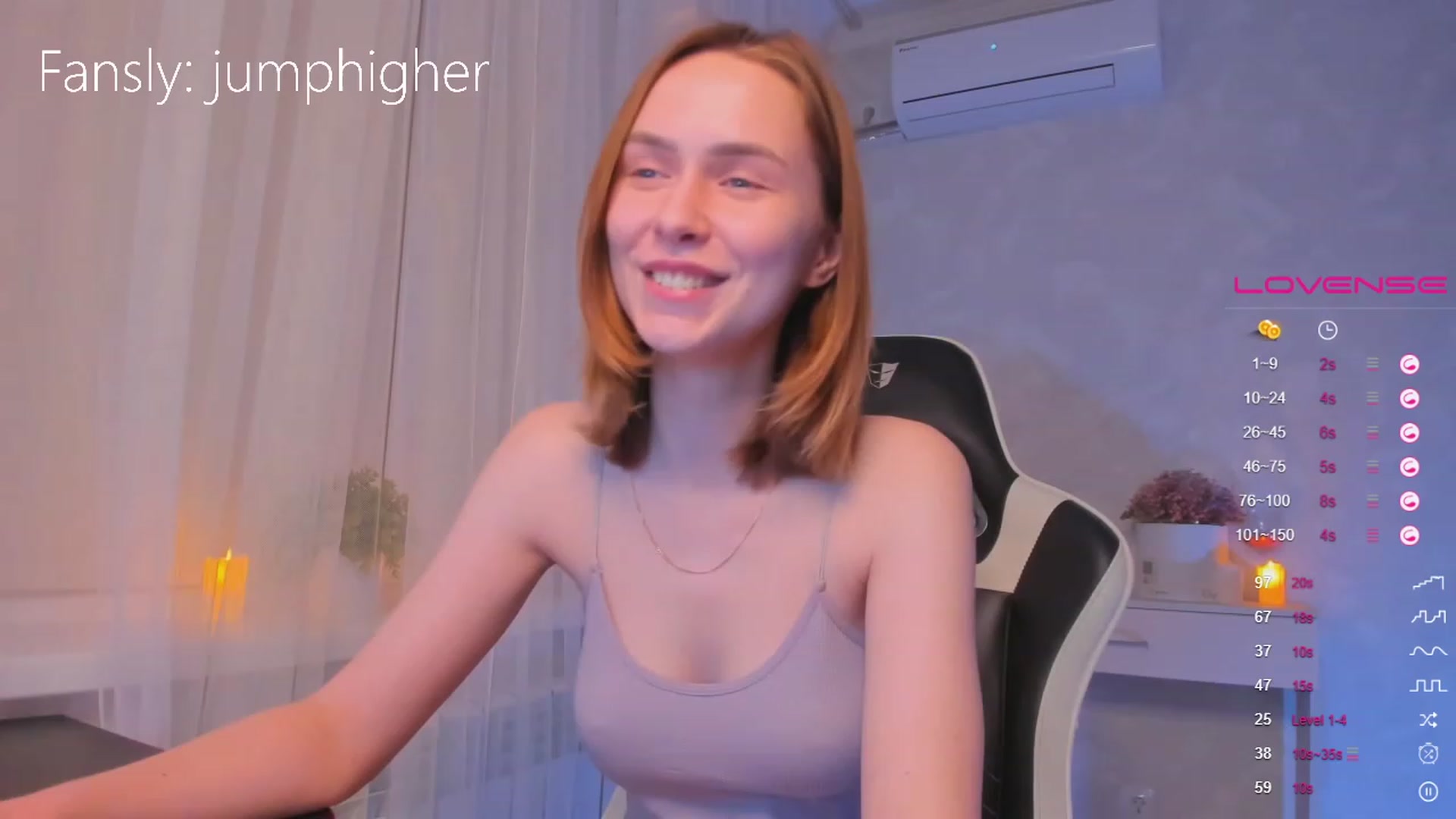 Gallery image thumbnail from Jumphigherr's myfreecams stream on, 12/08/2022, 17:47 image 14 of 20
