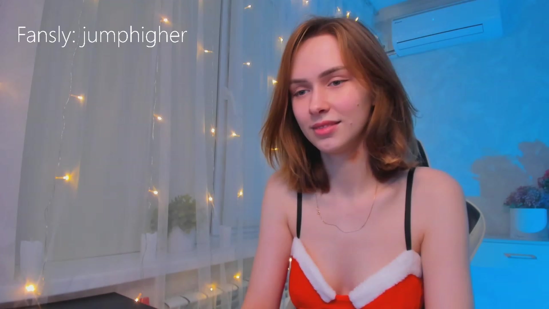 Gallery image thumbnail from Jumphigherr's myfreecams stream on, 12/25/2022, 16:59 image 16 of 20