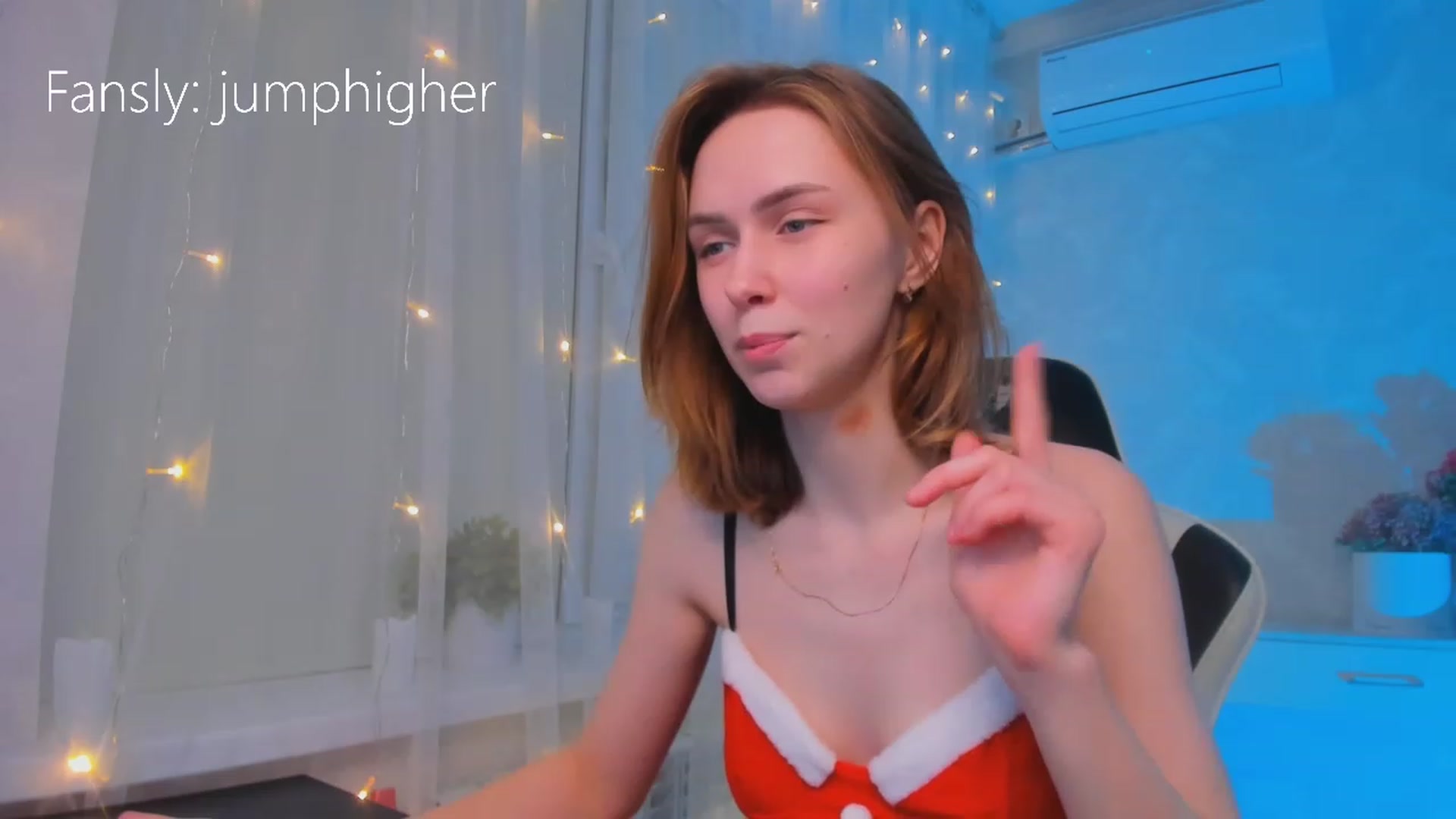 Gallery image thumbnail from Jumphigherr's myfreecams stream on, 12/25/2022, 16:59 image 14 of 20
