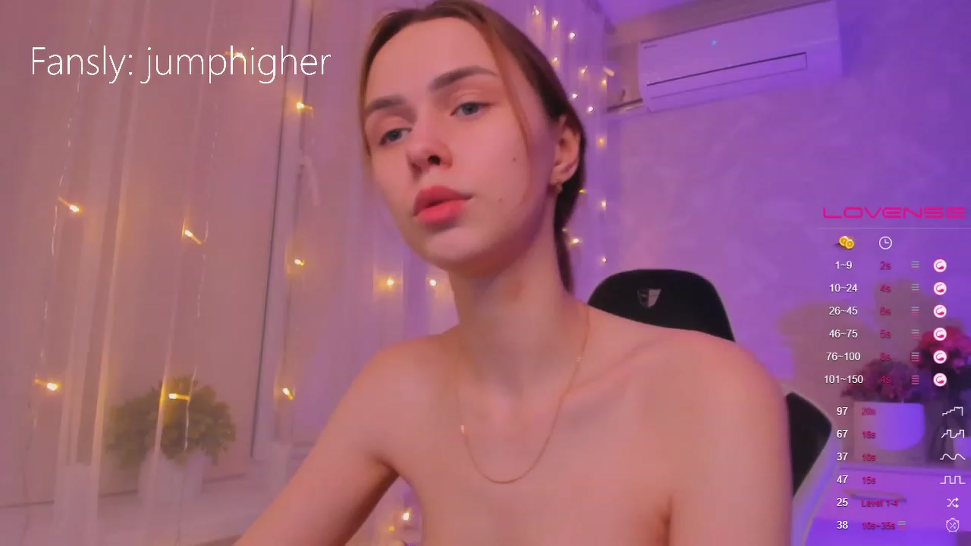 Gallery image thumbnail from Jumphigherr's myfreecams stream on, 12/28/2022, 19:51 image 19 of 20