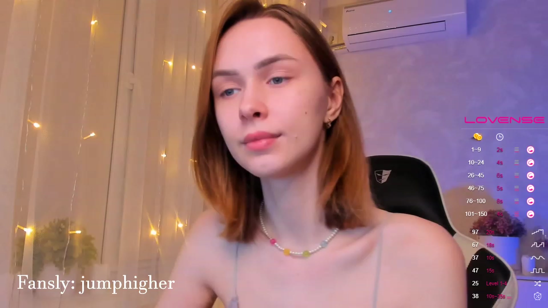 Gallery image thumbnail from Jumphigherr's myfreecams stream on, 01/26/2023, 16:18 image 6 of 20