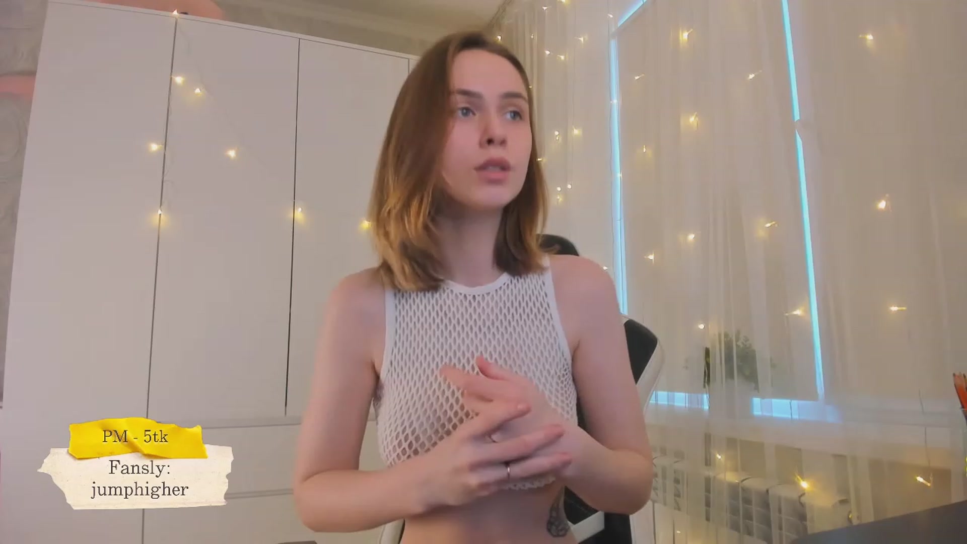 Gallery image thumbnail from Jumphigherr's myfreecams stream on, 02/22/2023, 13:38 image 5 of 20