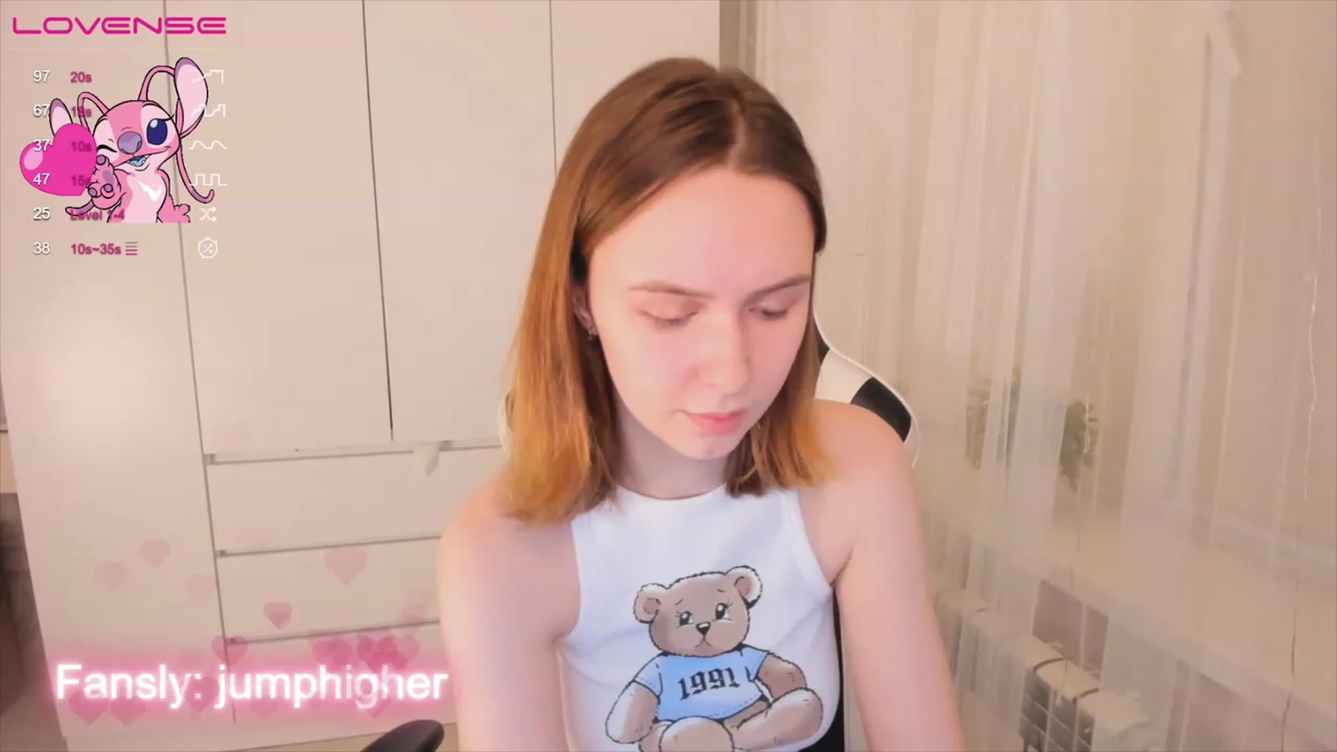 Gallery image thumbnail from Jumphigherr's myfreecams stream on, 03/10/2023, 15:12 image 19 of 20