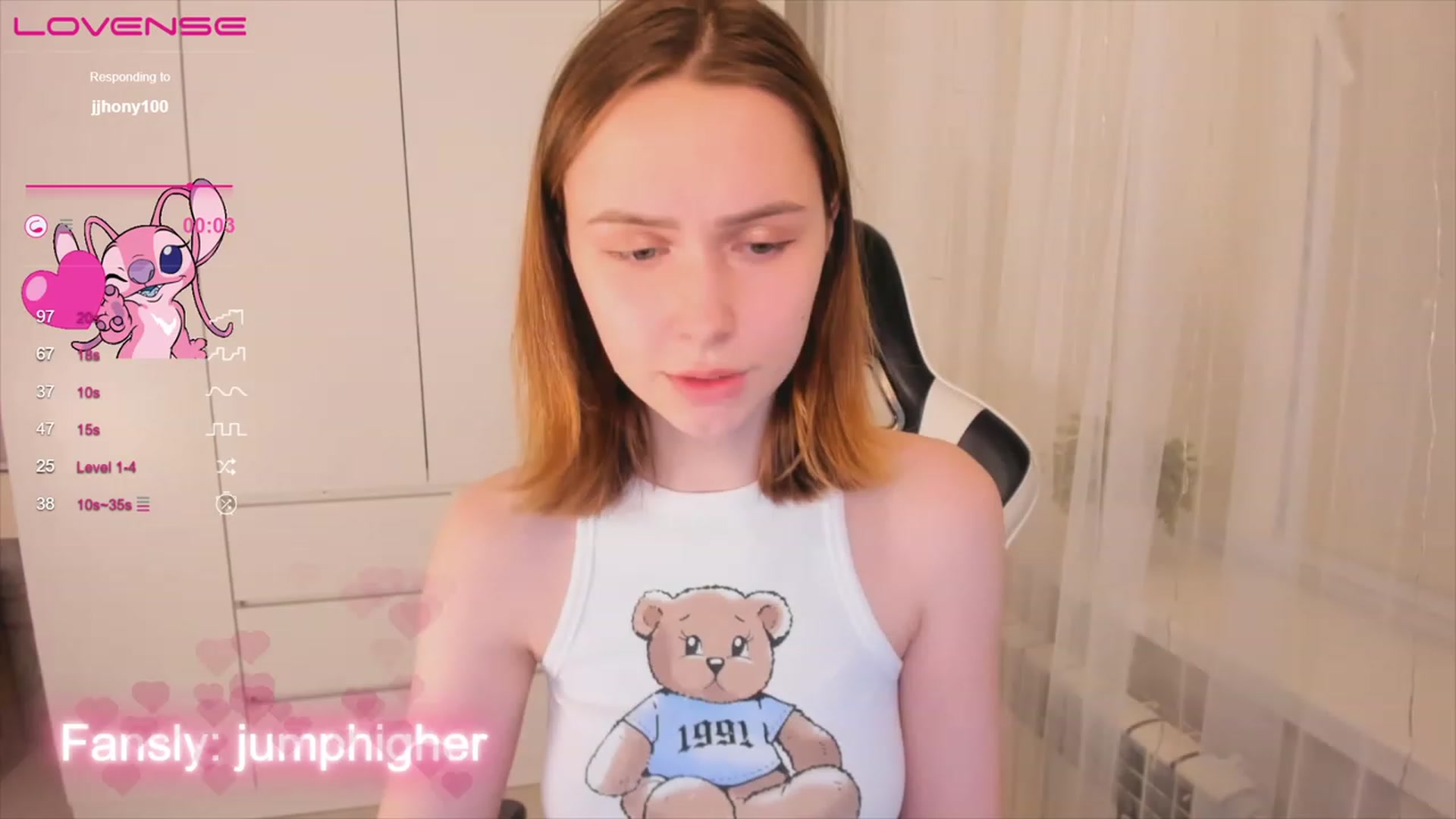 Gallery image thumbnail from Jumphigherr's myfreecams stream on, 03/10/2023, 15:12 image 6 of 20