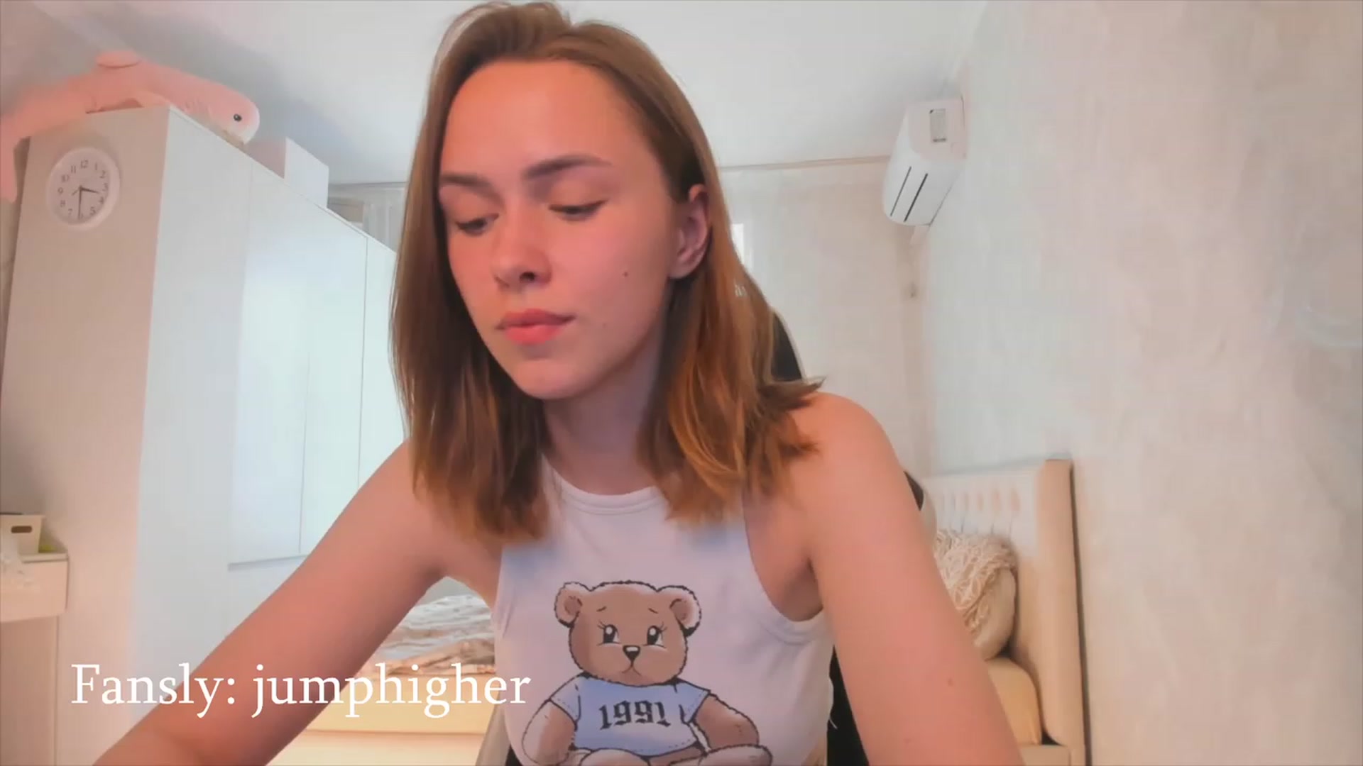 Gallery image thumbnail from Jumphigherr's myfreecams stream on, 06/07/2023, 12:42 image 12 of 20