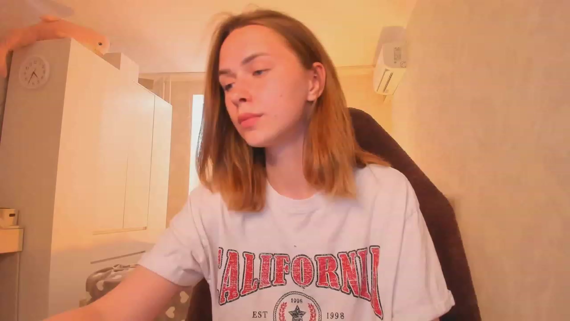 Gallery image thumbnail from Jumphigherr's myfreecams stream on, 06/18/2023, 13:50 image 9 of 20