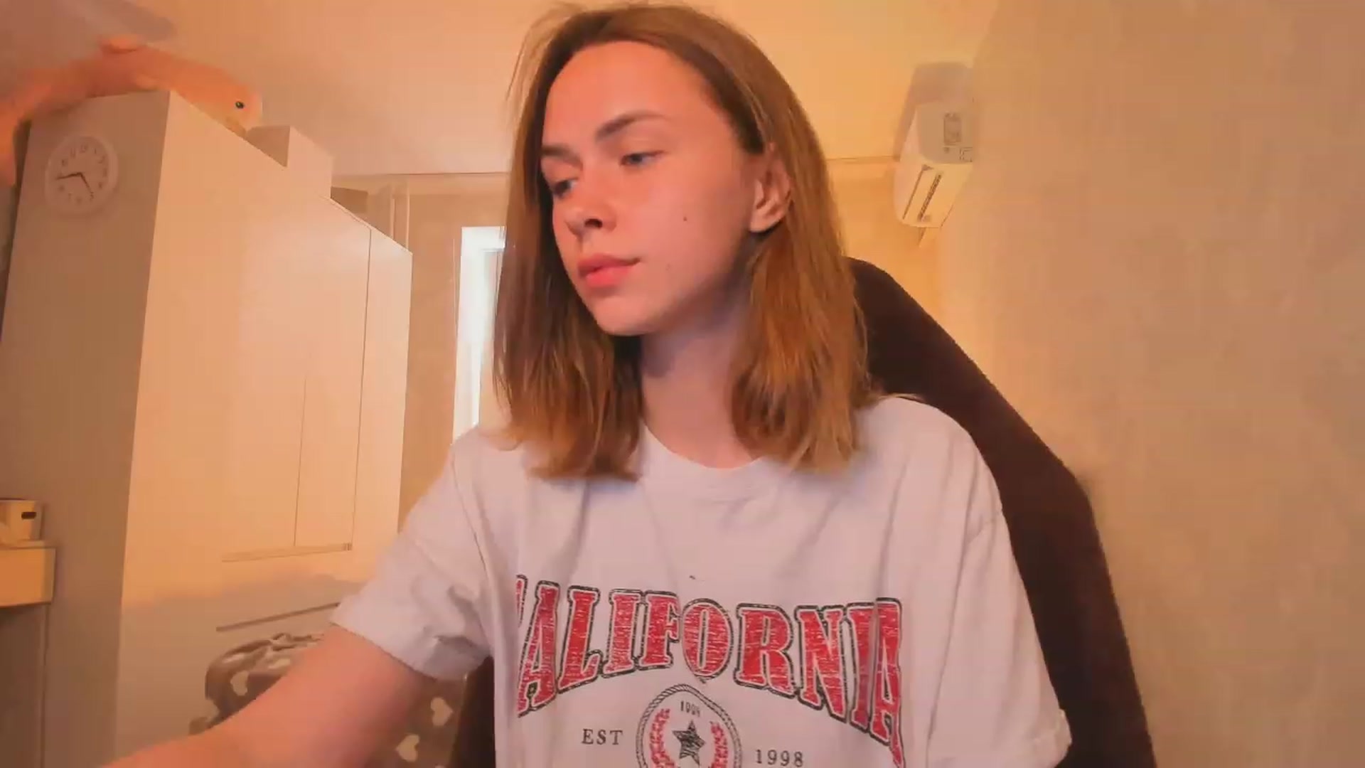 Gallery image thumbnail from Jumphigherr's myfreecams stream on, 06/18/2023, 13:50 image 17 of 20