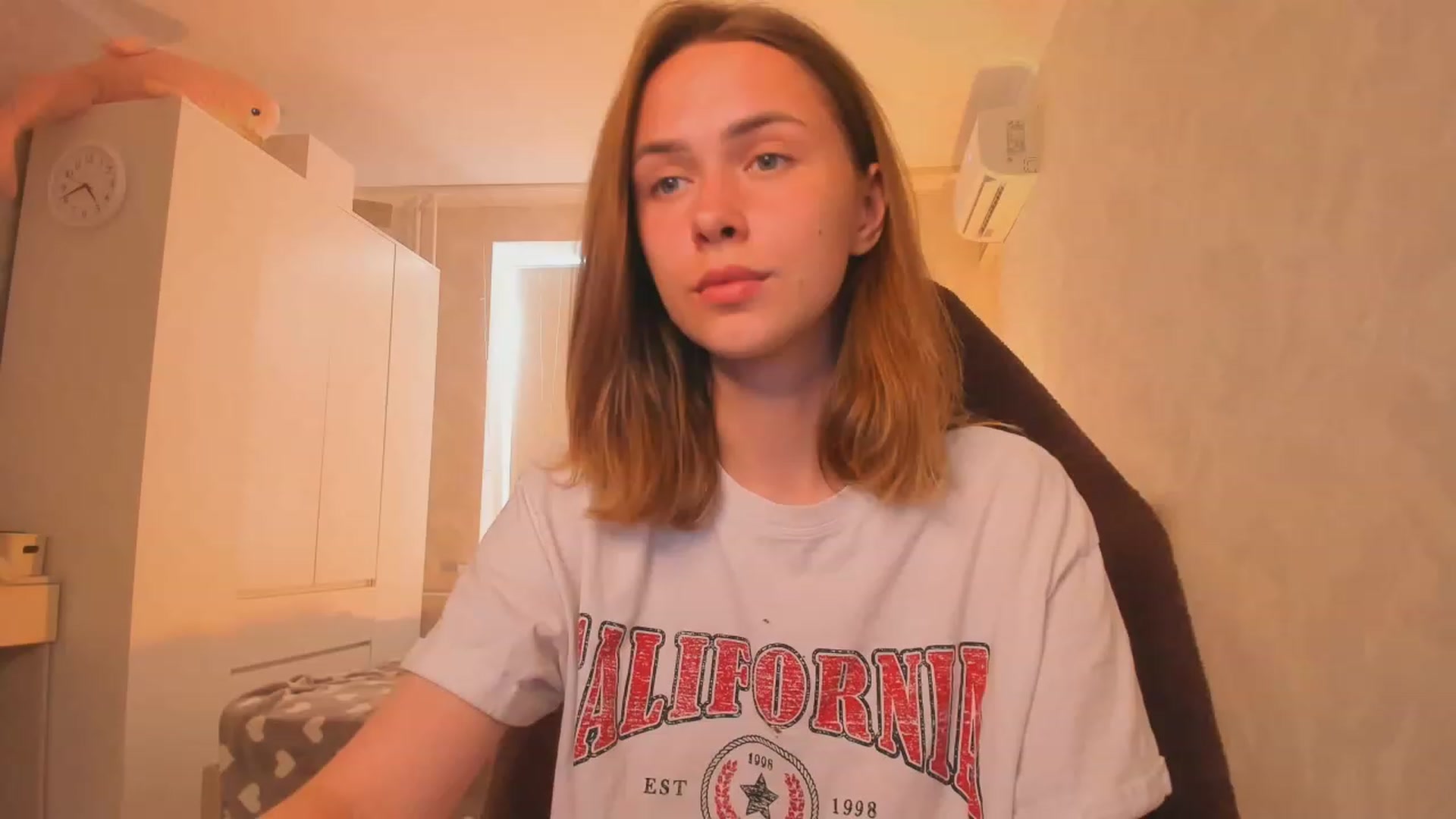 Gallery image thumbnail from Jumphigherr's myfreecams stream on, 06/18/2023, 13:50 image 15 of 20