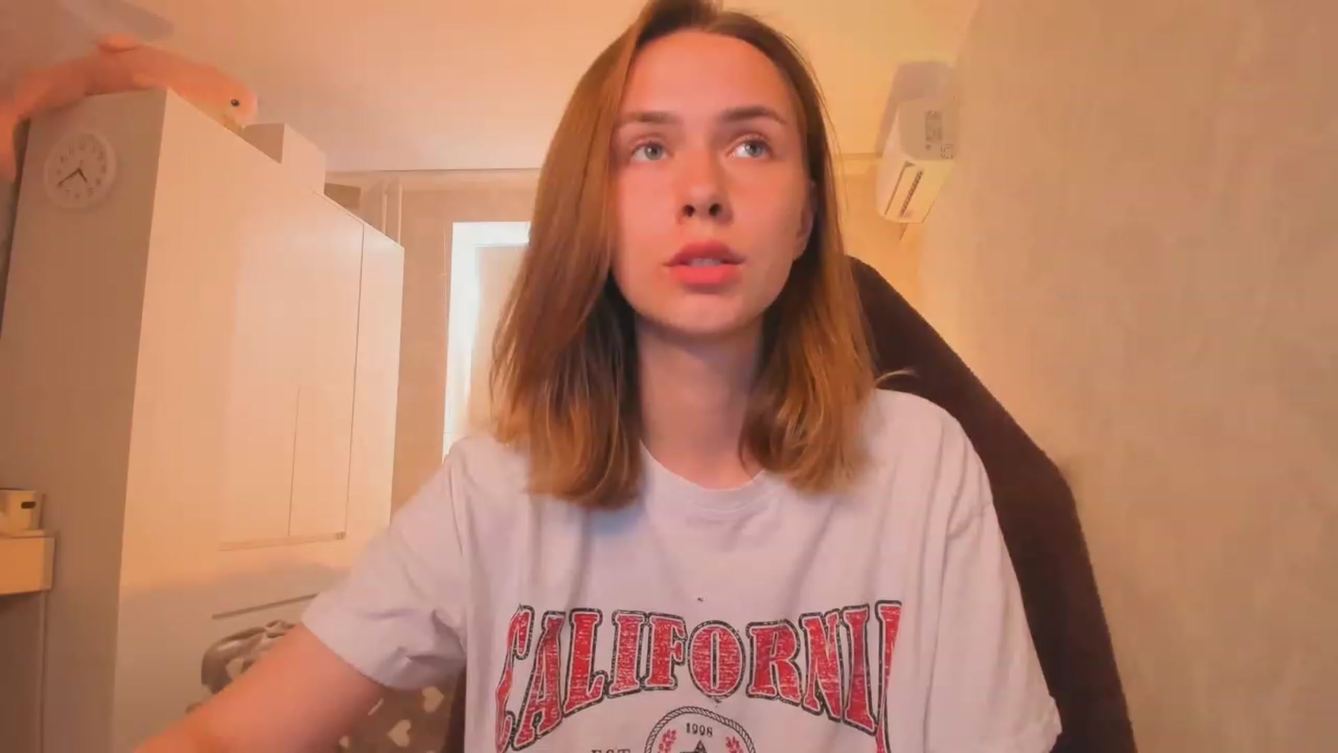 Gallery image thumbnail from Jumphigherr's myfreecams stream on, 06/18/2023, 13:50 image 14 of 20