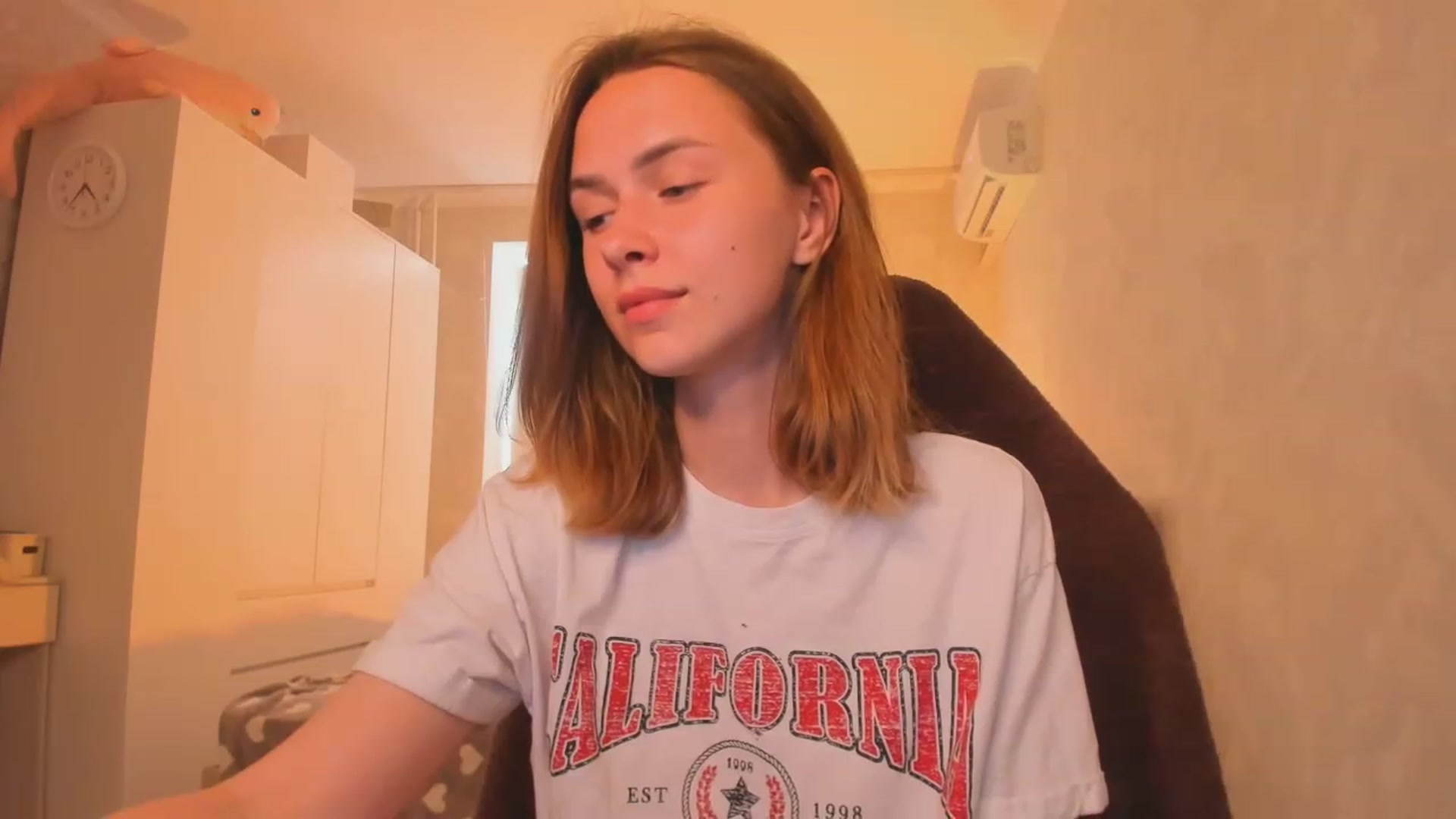 Gallery image thumbnail from Jumphigherr's myfreecams stream on, 06/18/2023, 13:50 image 11 of 20