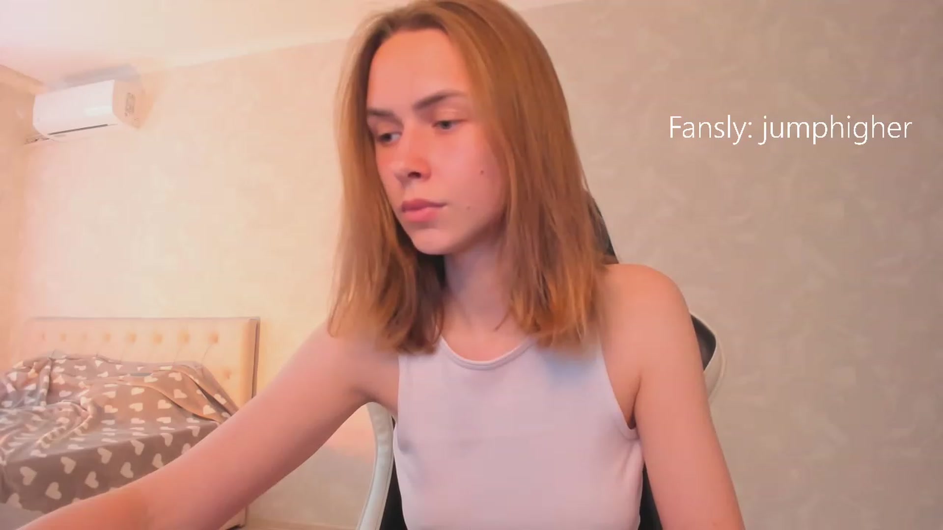Gallery image thumbnail from Jumphigherr's myfreecams stream on, 06/21/2023, 12:26 image 15 of 20