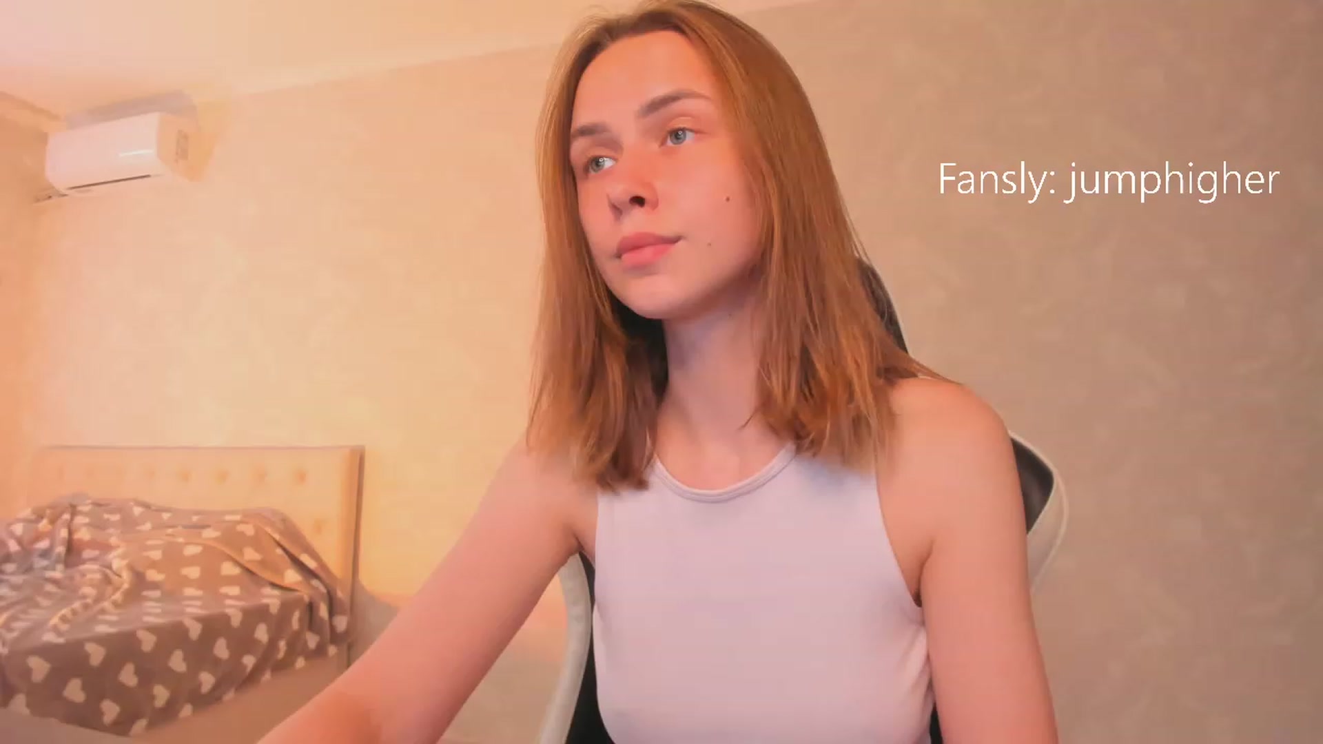 Gallery image thumbnail from Jumphigherr's myfreecams stream on, 06/21/2023, 12:26 image 9 of 20