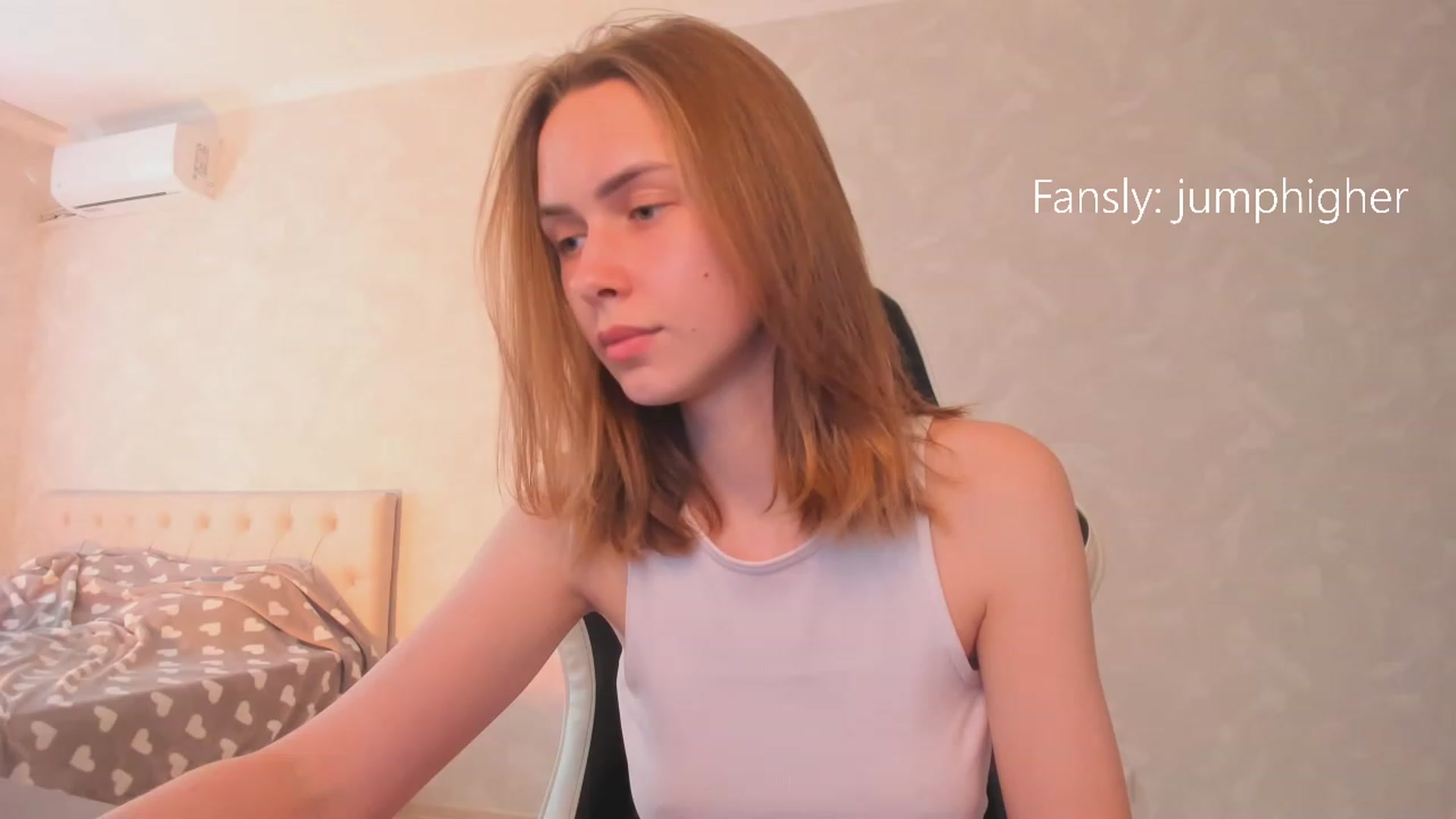 Gallery image thumbnail from Jumphigherr's myfreecams stream on, 06/21/2023, 12:26 image 19 of 20