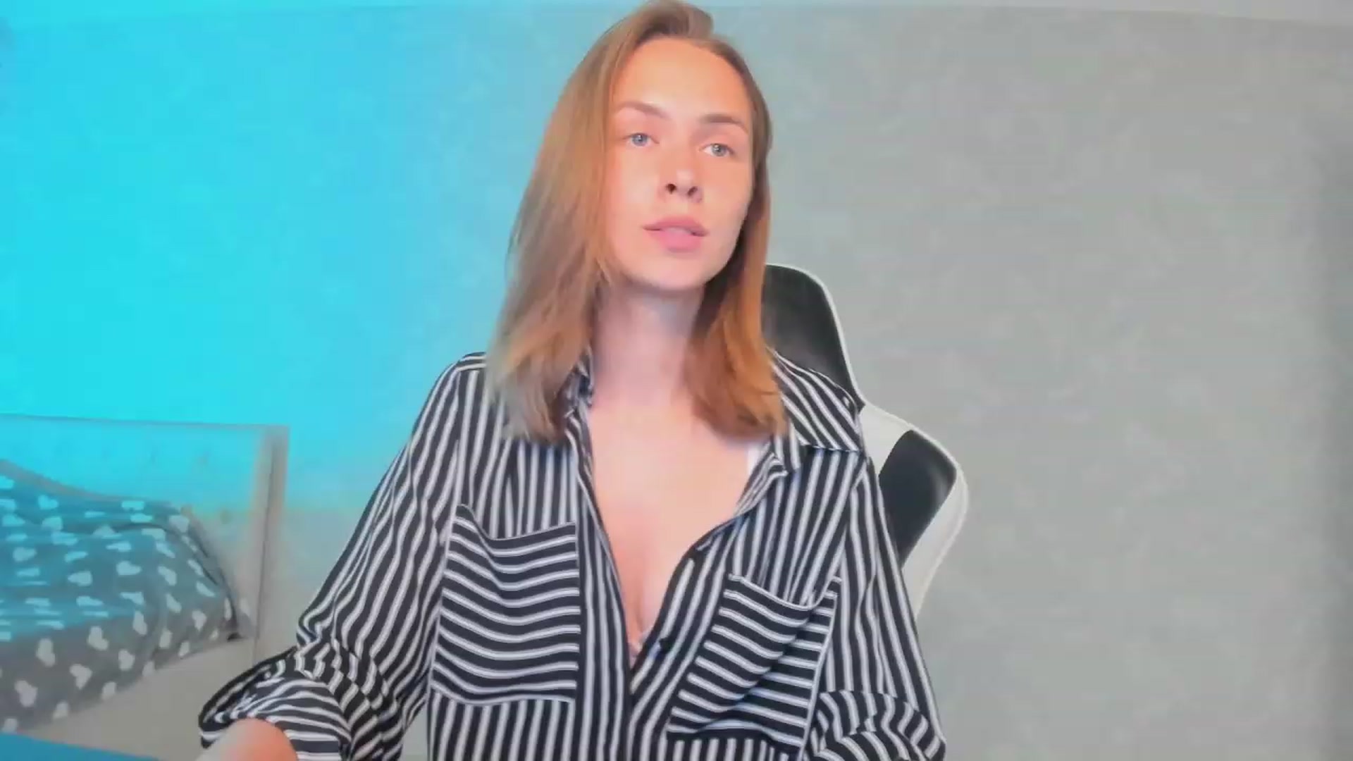 Gallery image thumbnail from Jumphigherr's myfreecams stream on, 07/21/2023, 13:48 image 11 of 20