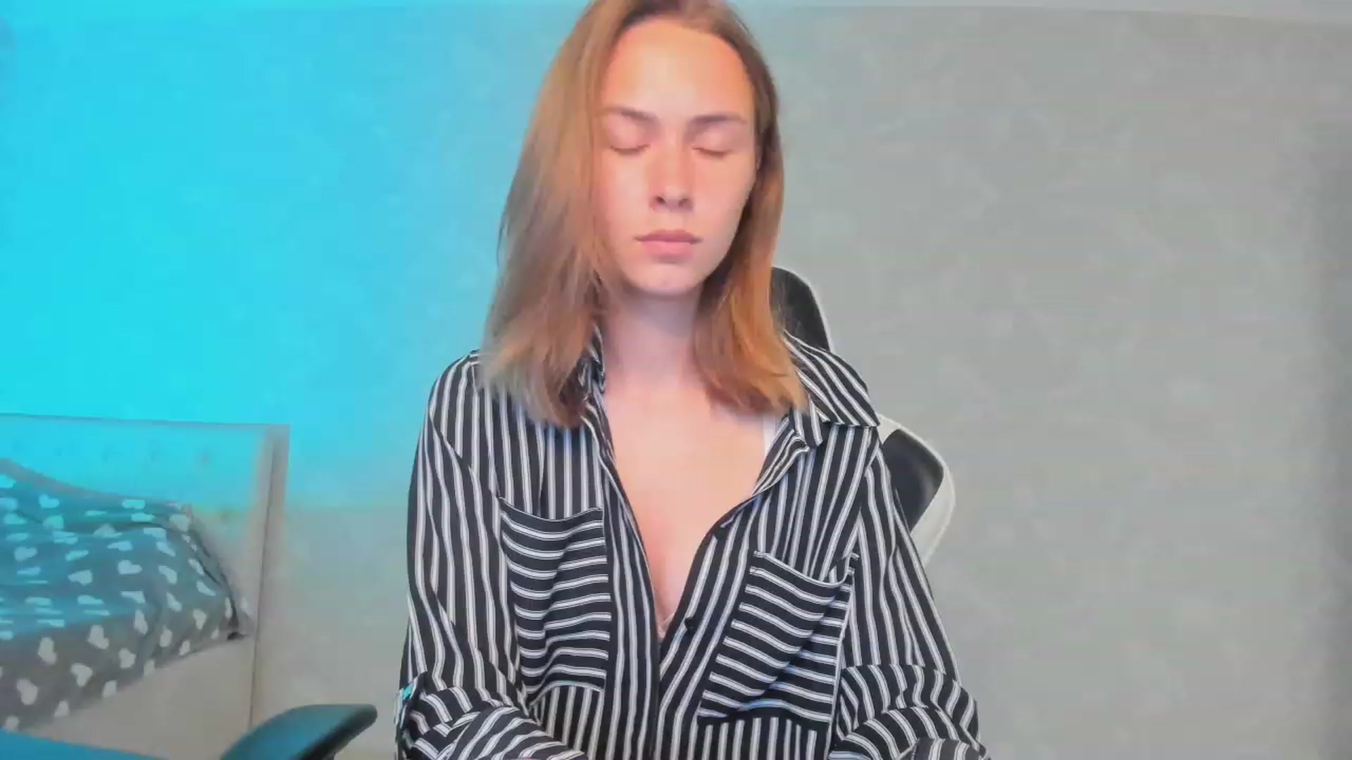 Gallery image thumbnail from Jumphigherr's myfreecams stream on, 07/21/2023, 13:48 image 9 of 20